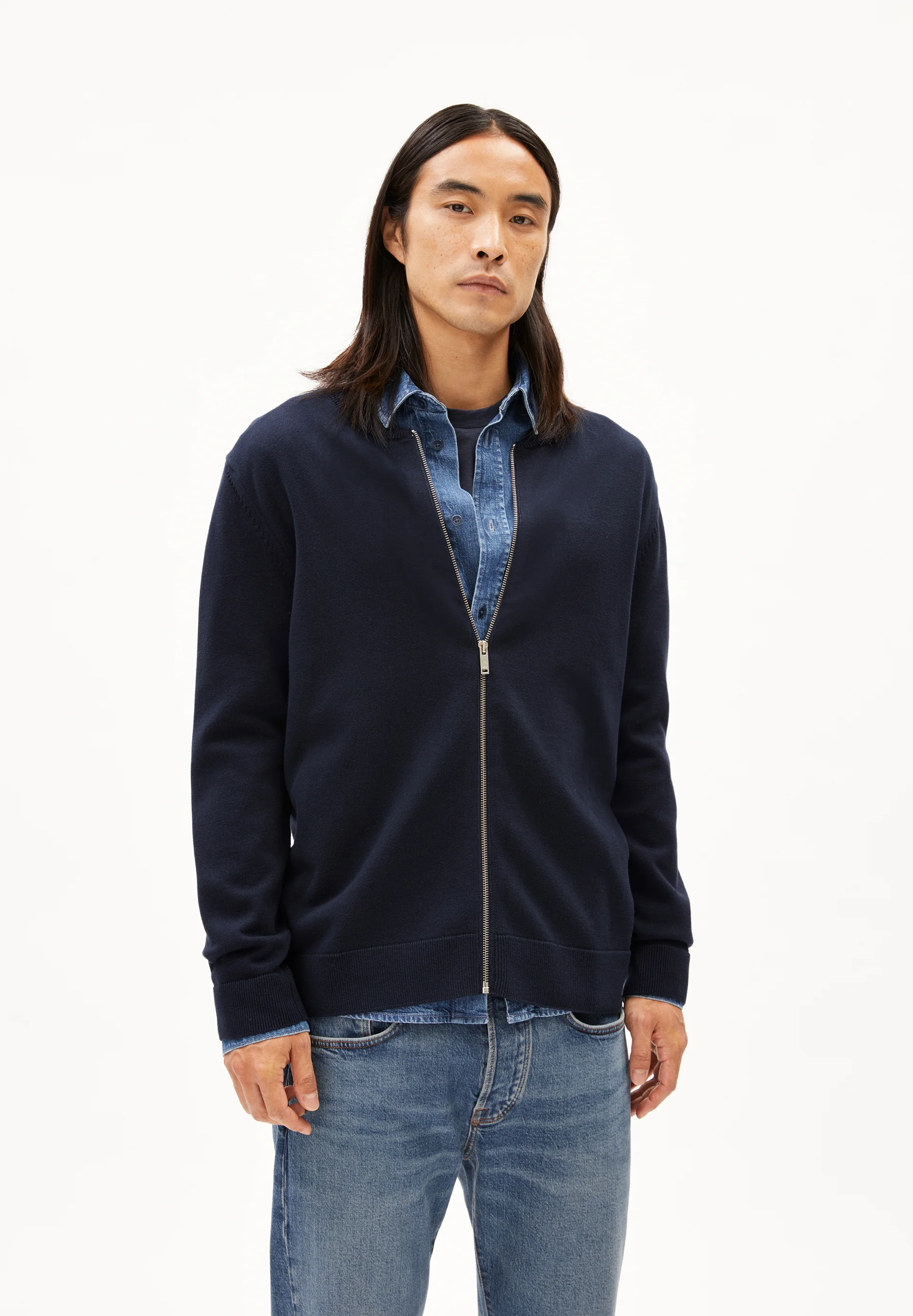 AGAAMON Cardigan from organic cotton