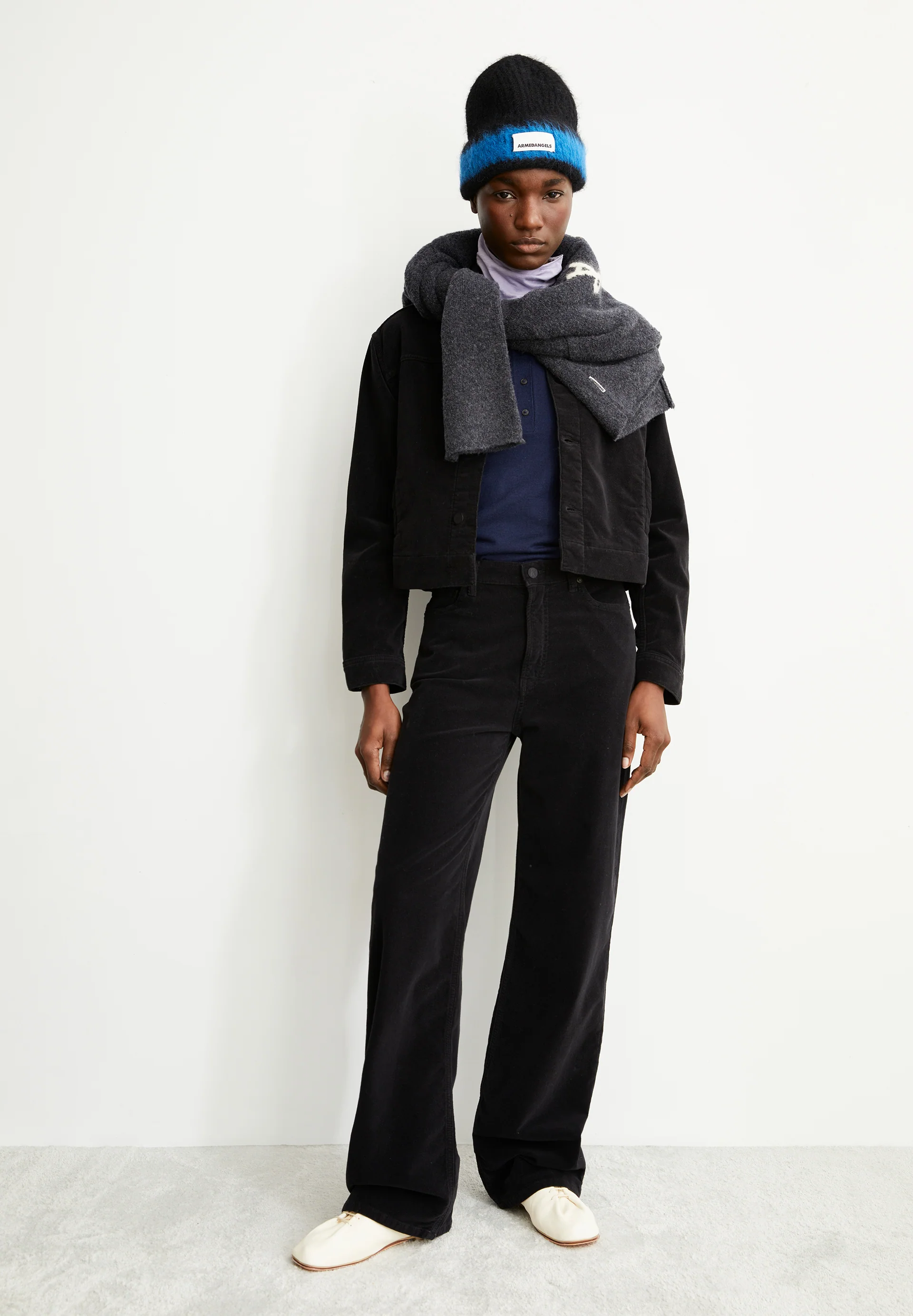 ENIJAA VELVET Woven trousers made from an organic cotton blend