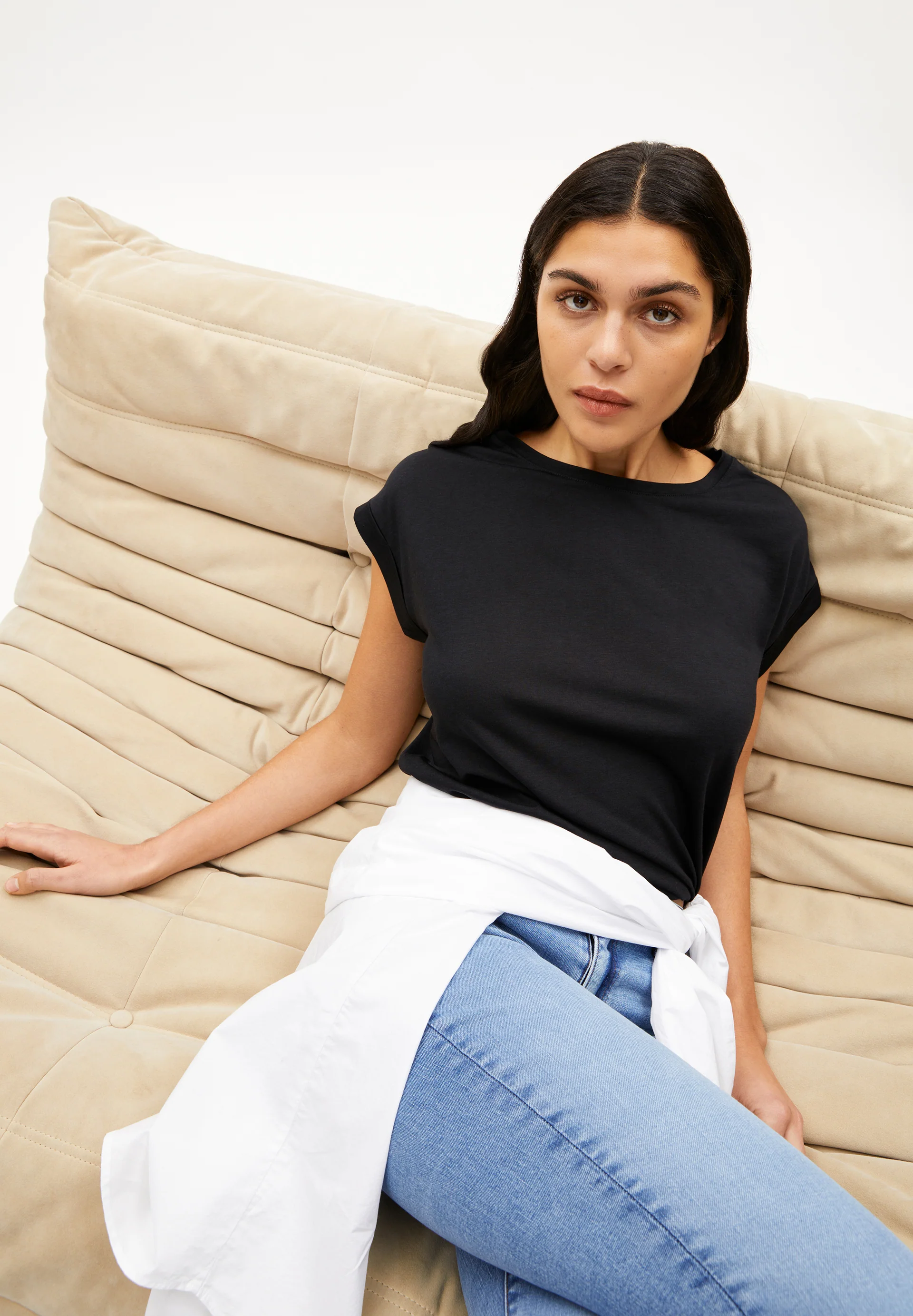 JILAANA T-shirt made of TENCEL™ Lyocell Mix.
