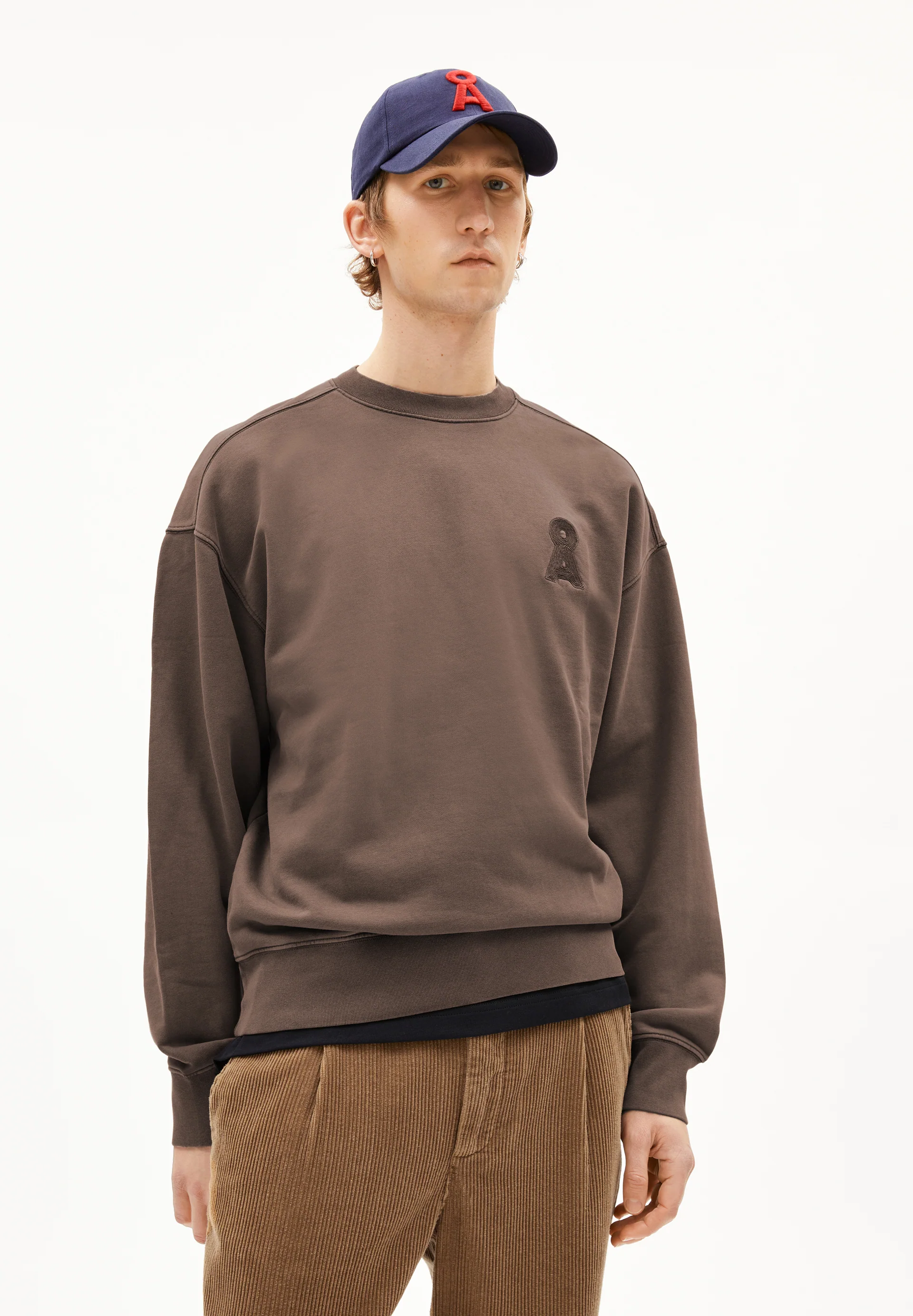 ICONIC Å EMAAL GMT DYE Sweatshirt from organic cotton