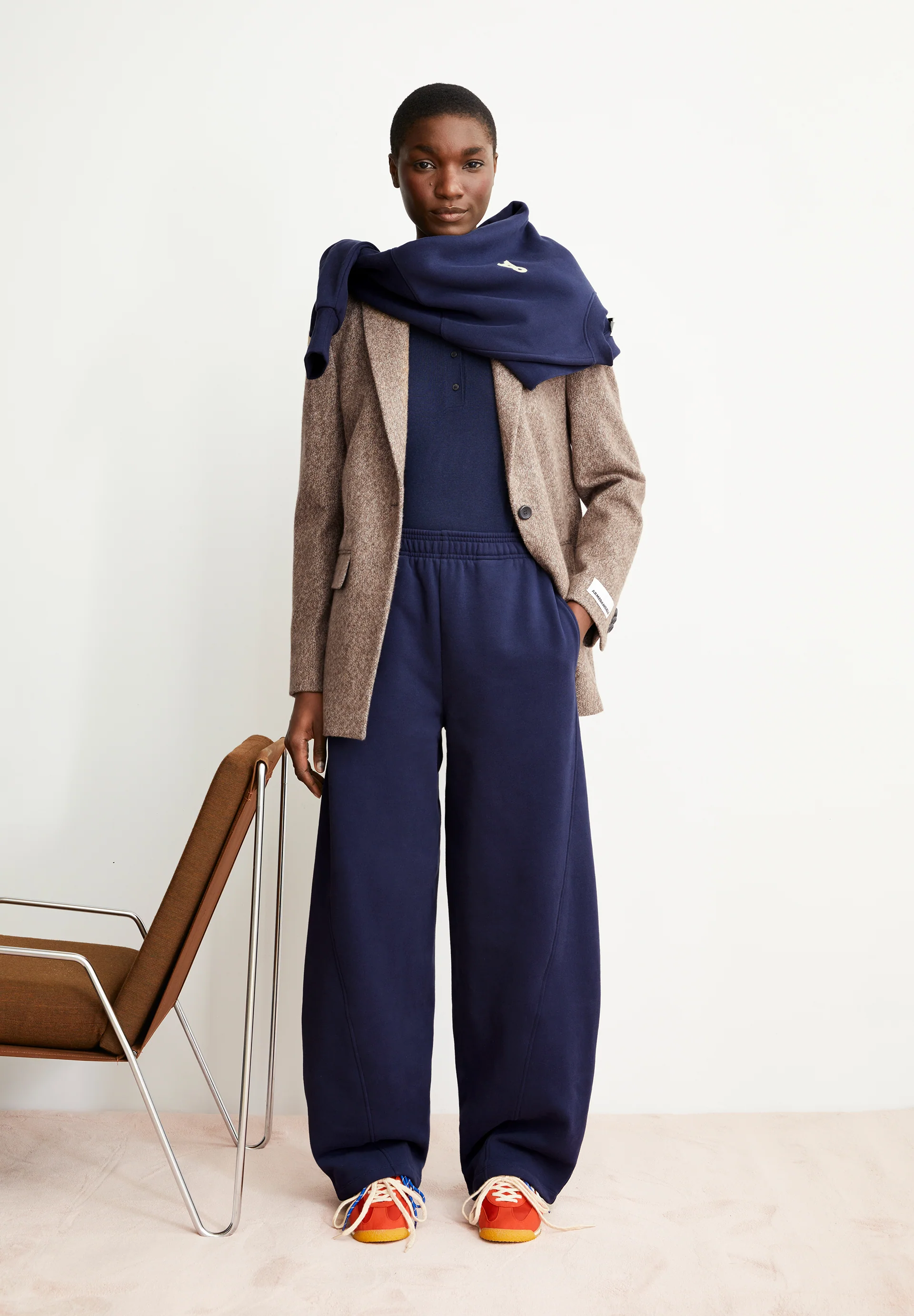 BELLAISAA Sweat pants made from organic cotton