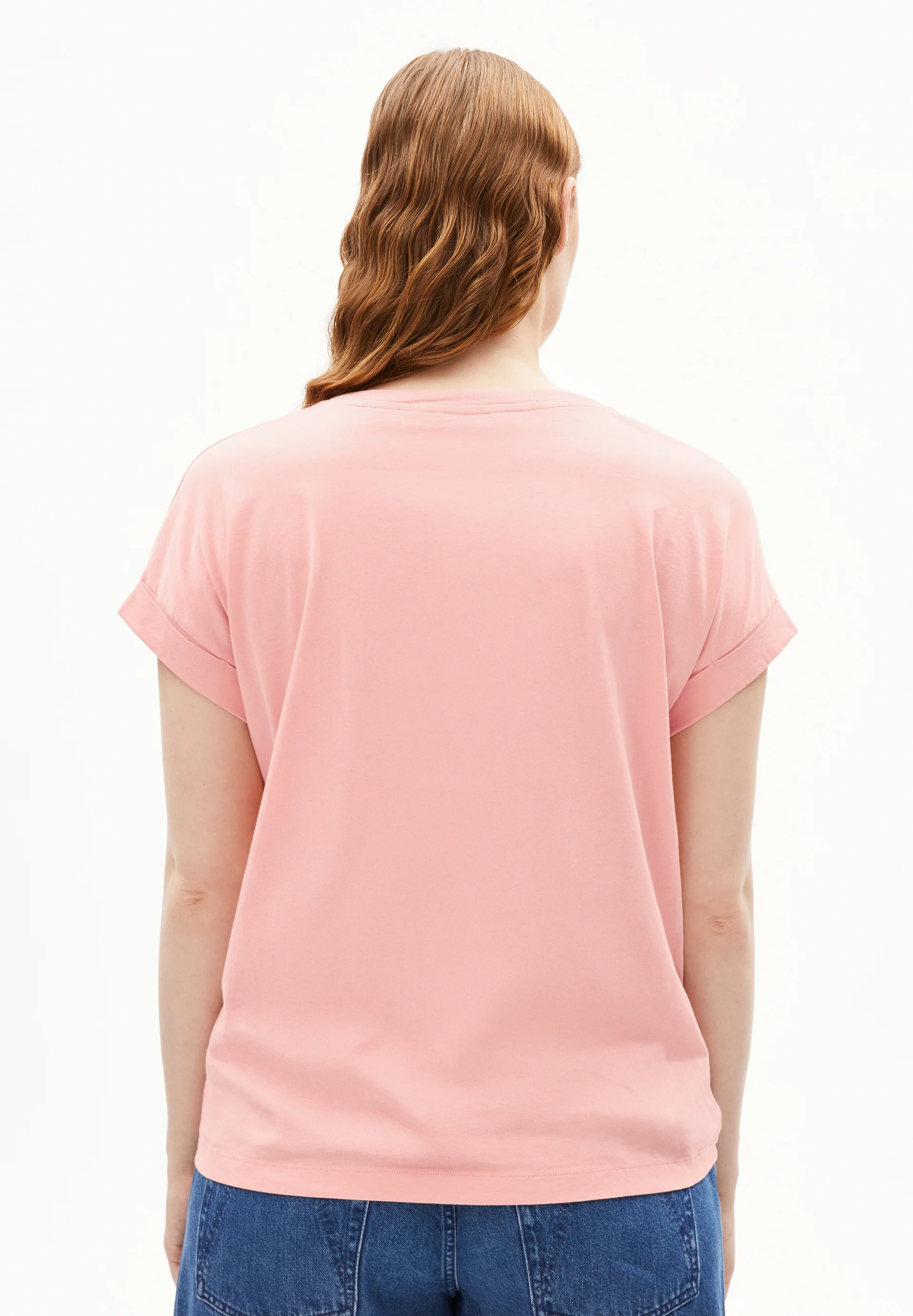 IDAARA T-shirts from organic cotton