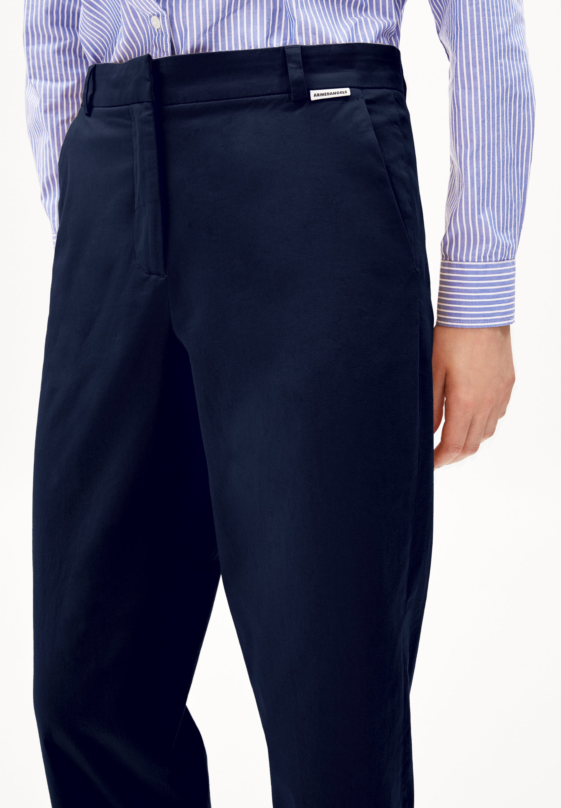 KAADWI Woven Pants made of Organic Cotton Mix