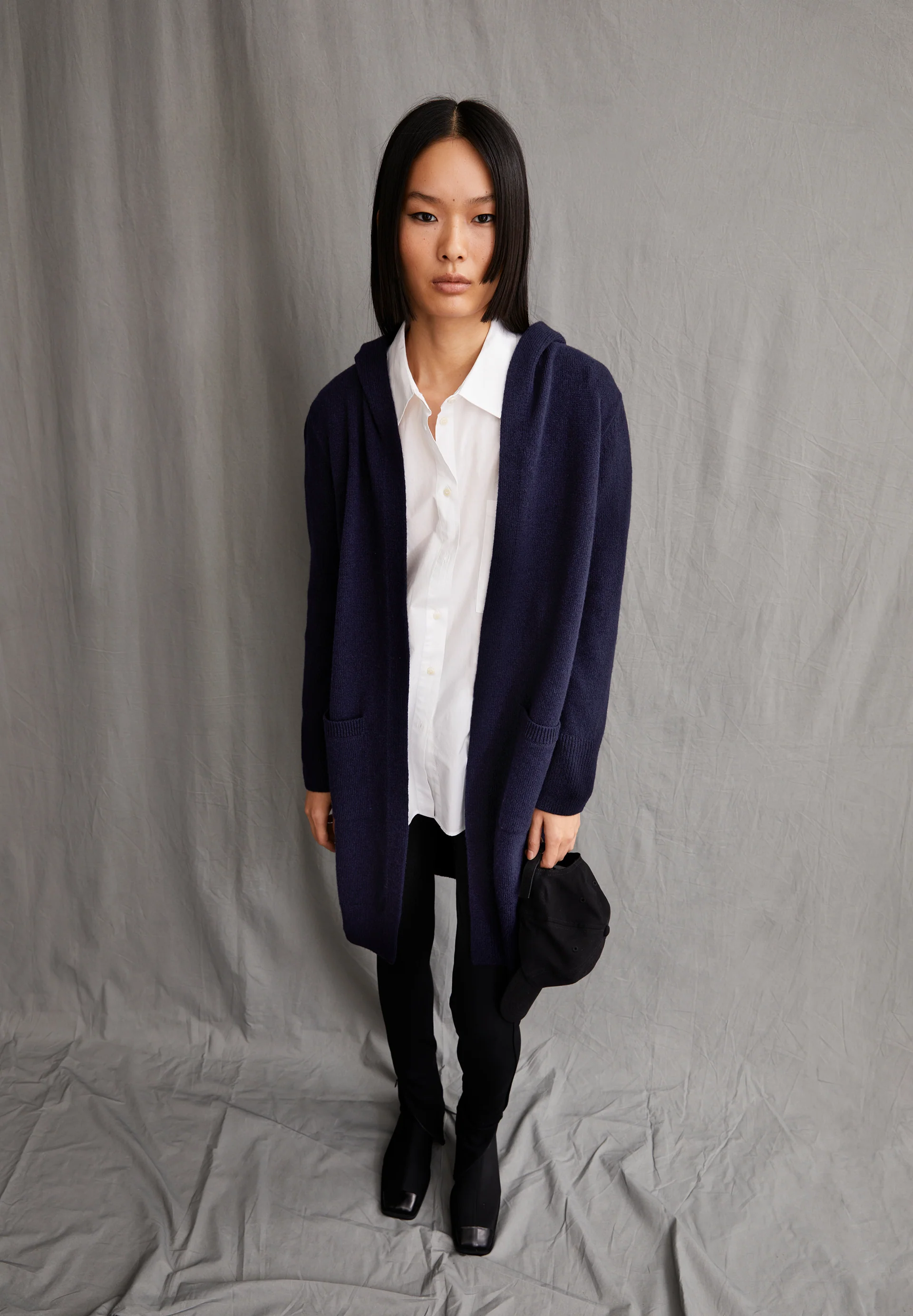 WANDAA Cardigan Relaxed Fit made of Organic Wool Mix