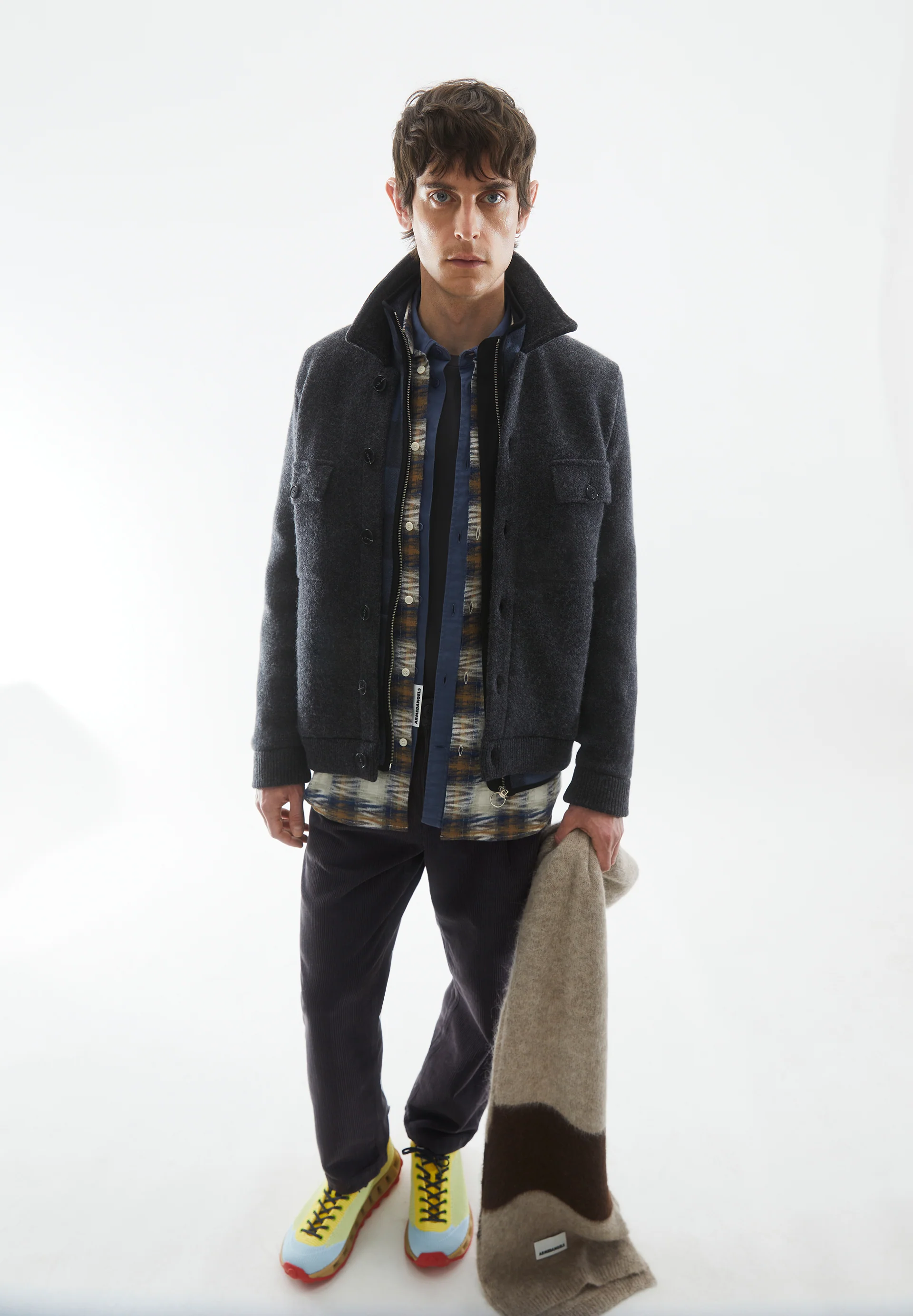 MAARK Cardigan made from an organic wool blend