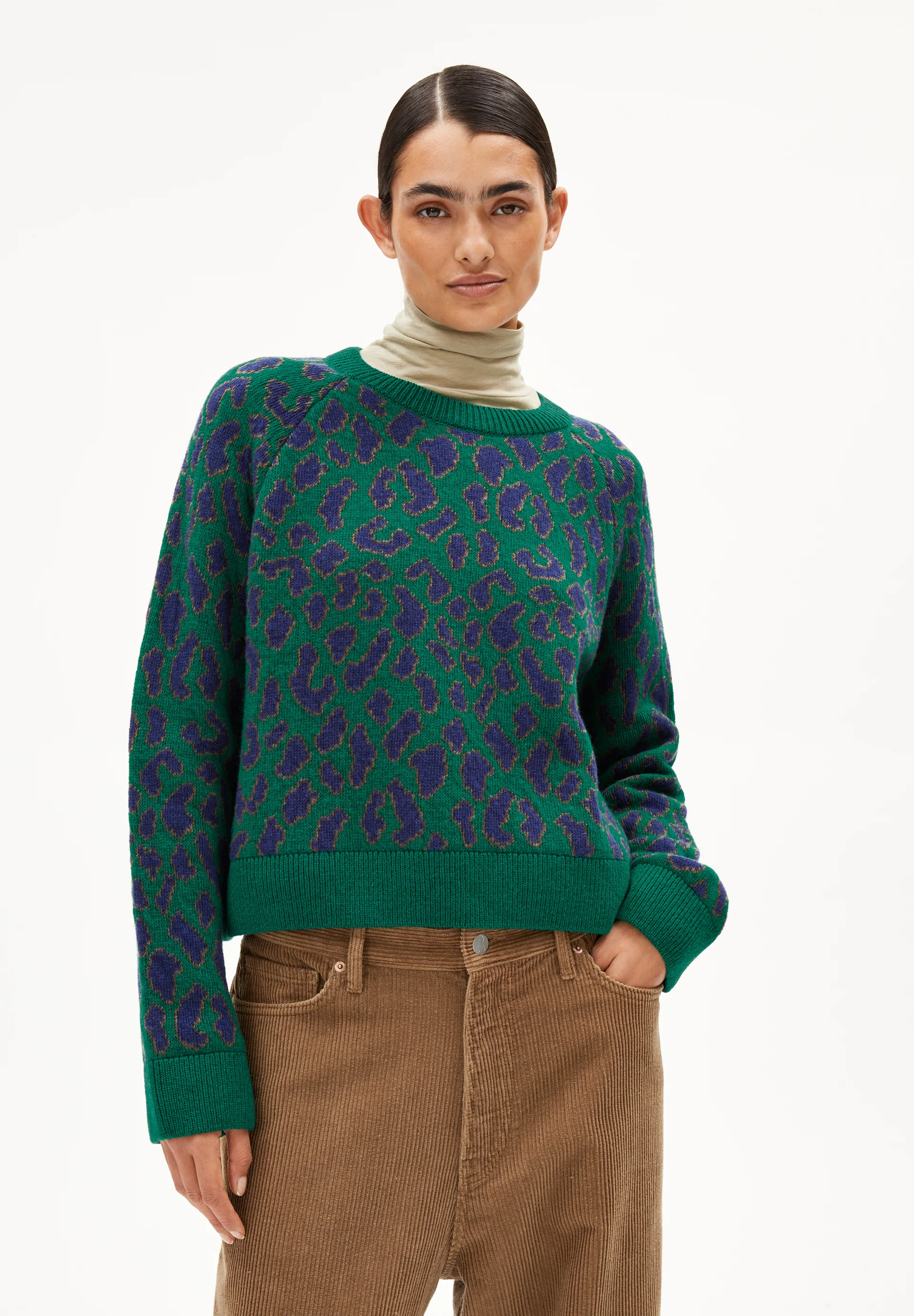 DILIRIAA LEOPAA Sweater made of recycled Organic Wool Mix