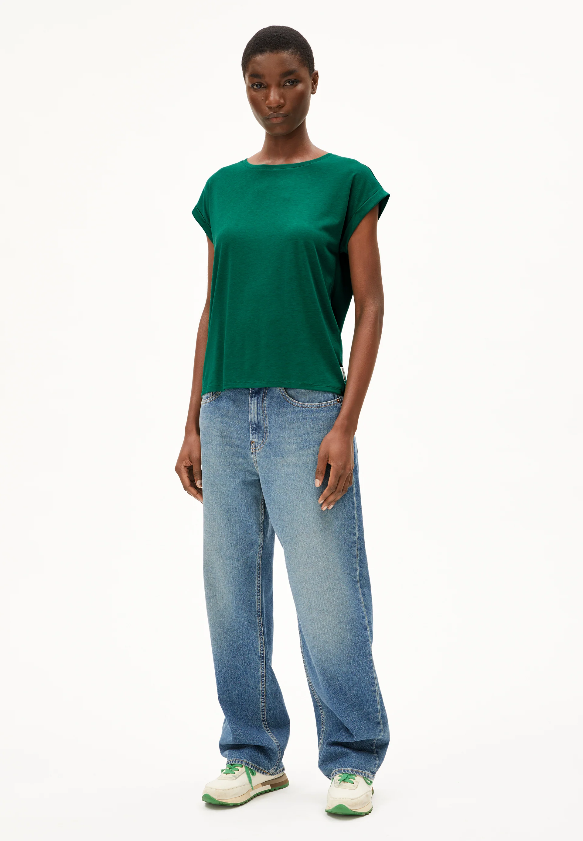 JILAANA T-shirt made of TENCEL™ Lyocell Mix.