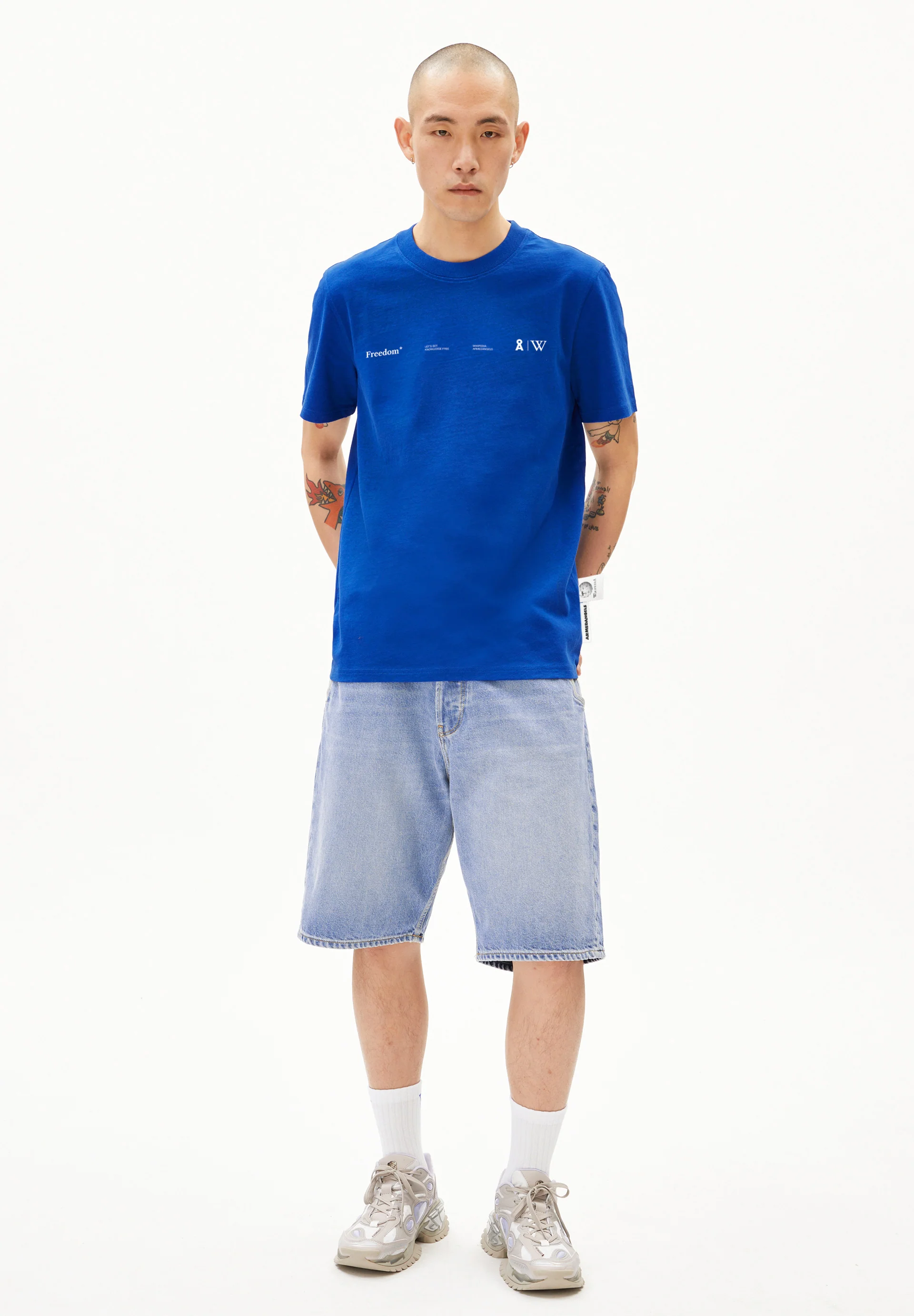 MAARKOS WIKIPEDIA Heavyweight T-Shirt made of recycled Cotton