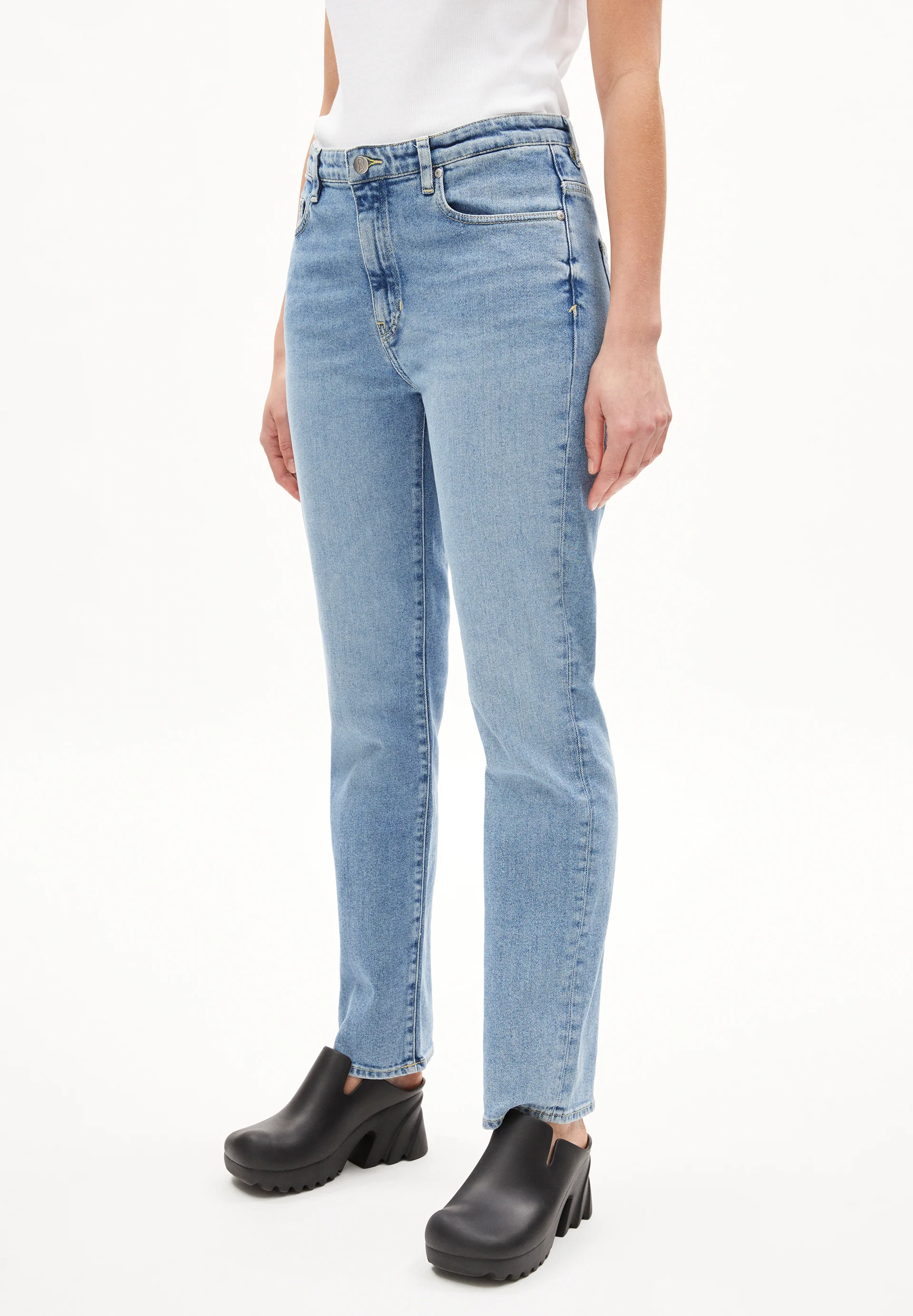 CARENAA Jeans Straight Leg Mid Waist Organic Cotton Mix Comfort-Stretch