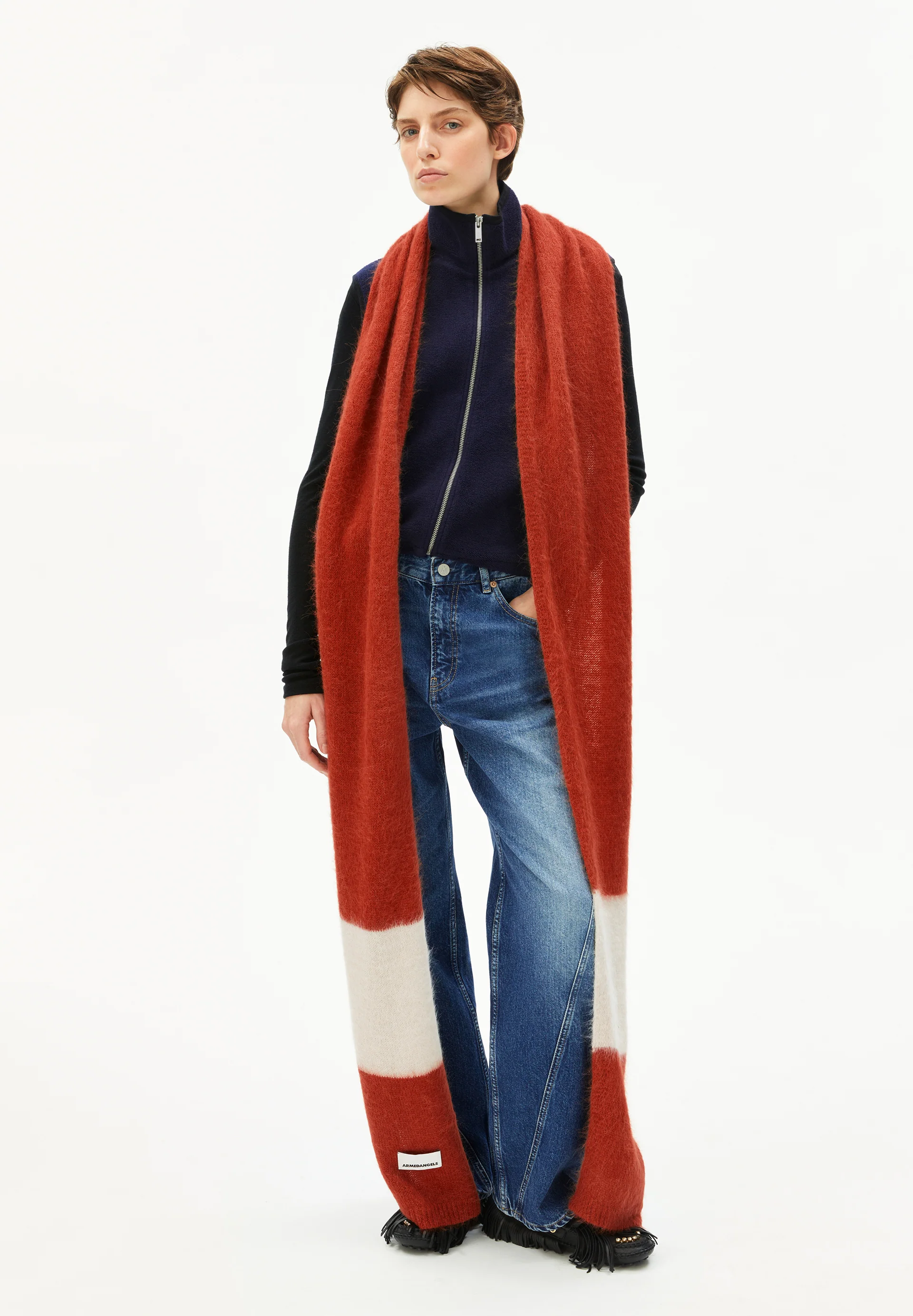 SAABE STRIPED UN-WASTED Scarf made from an alpaca-wool blend