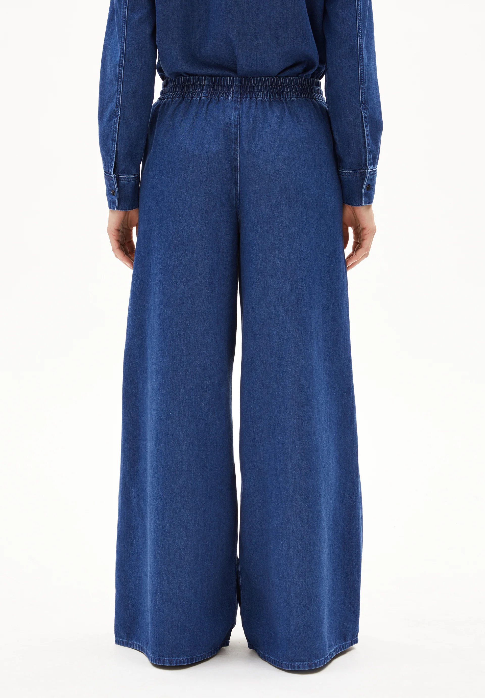 KELAANI Woven Pants made of Organic Cotton Mix