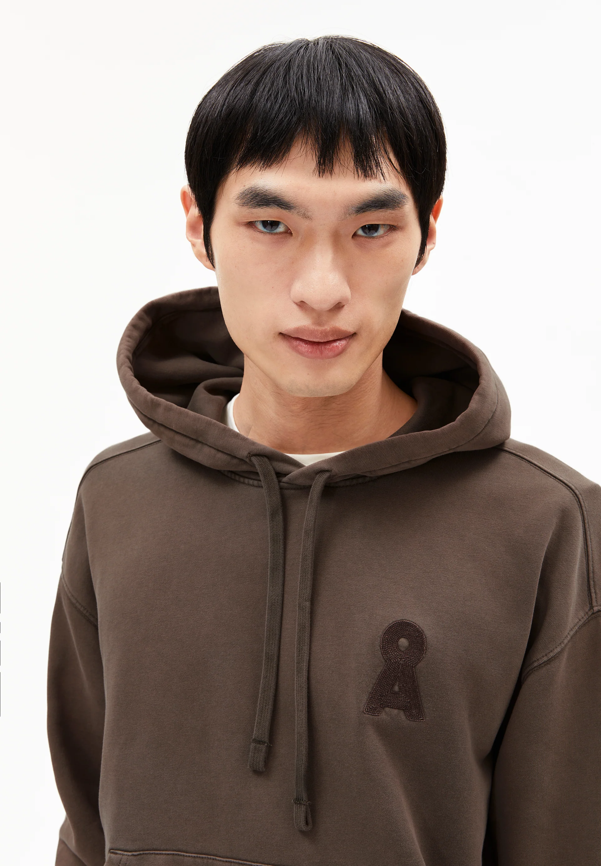 ICONIC Å KIRAAN GMT DYE Sweatshirt from organic cotton