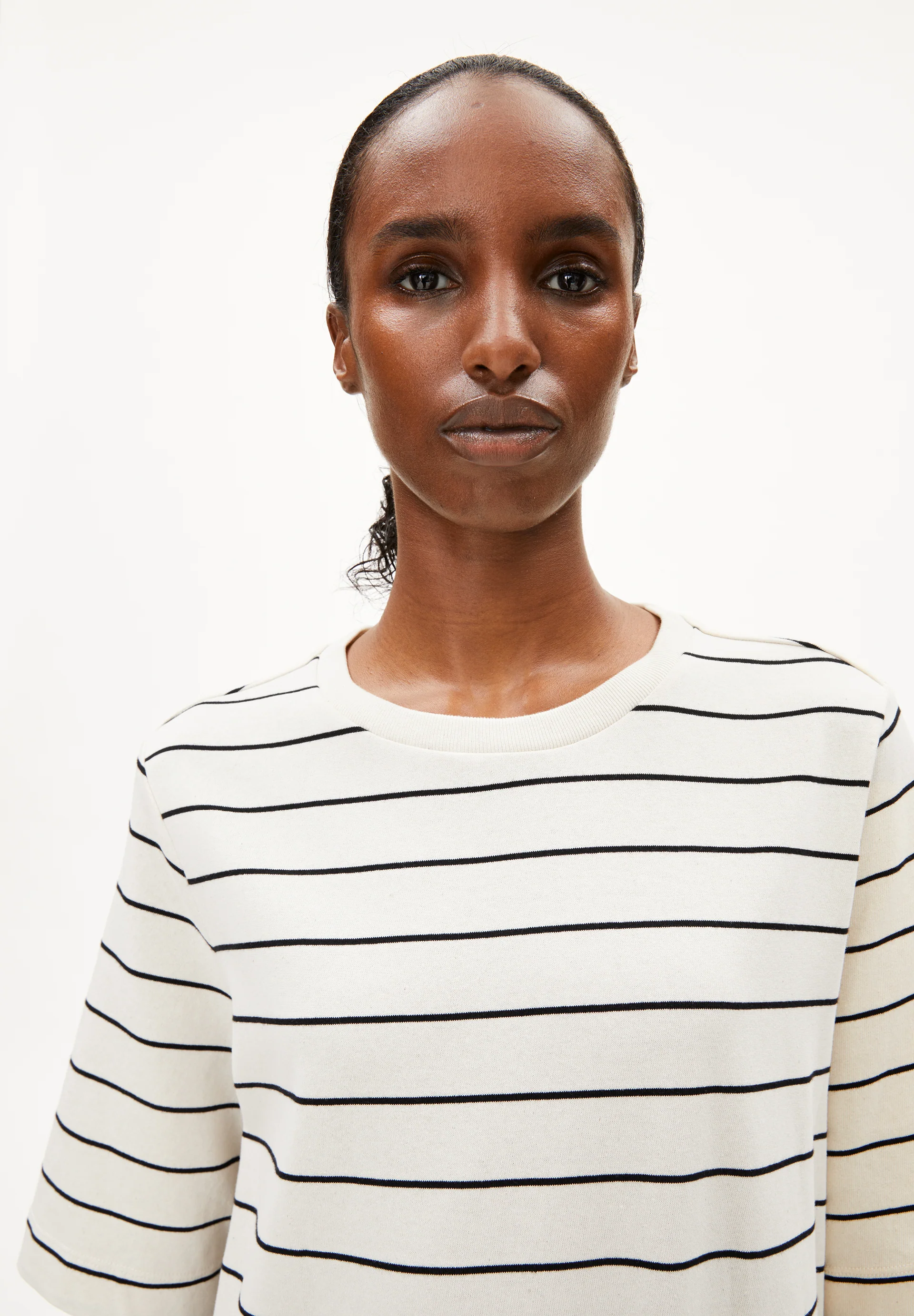 XELINAA FINE STRIPE MIDI DRESS Heavyweight Jersey Dress made of recycled Cotton Mix
