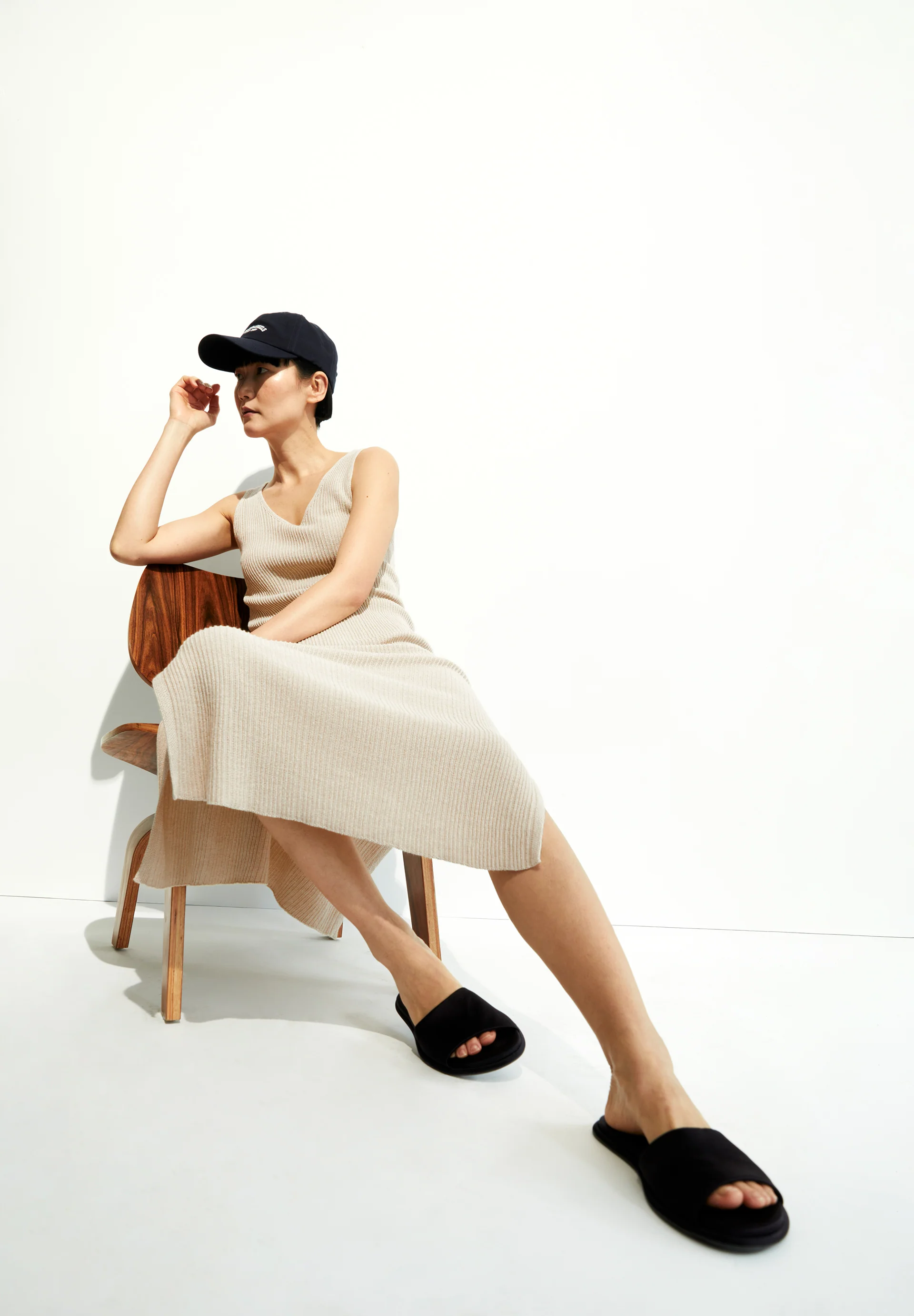 LINEN BLEND KNIT DRESS Knit Dress made of Linen-Mix