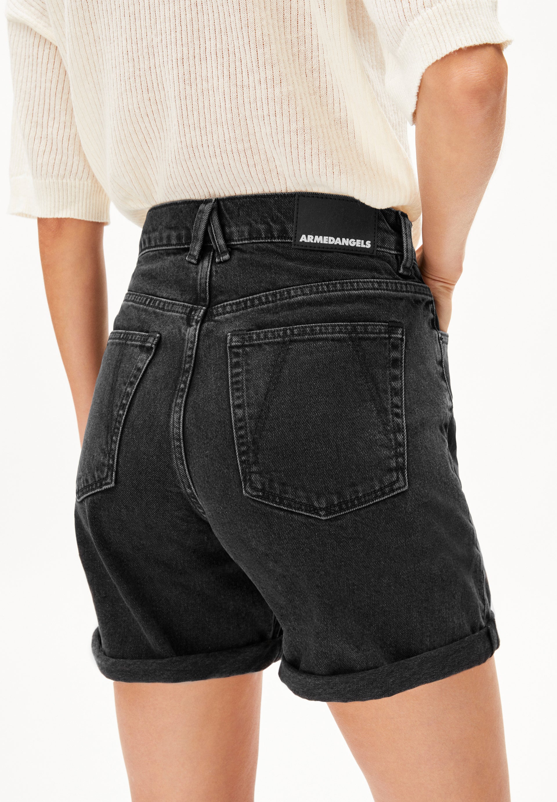 SHEAARI DENIM SHORT Denim Shorts made of recycled Cotton