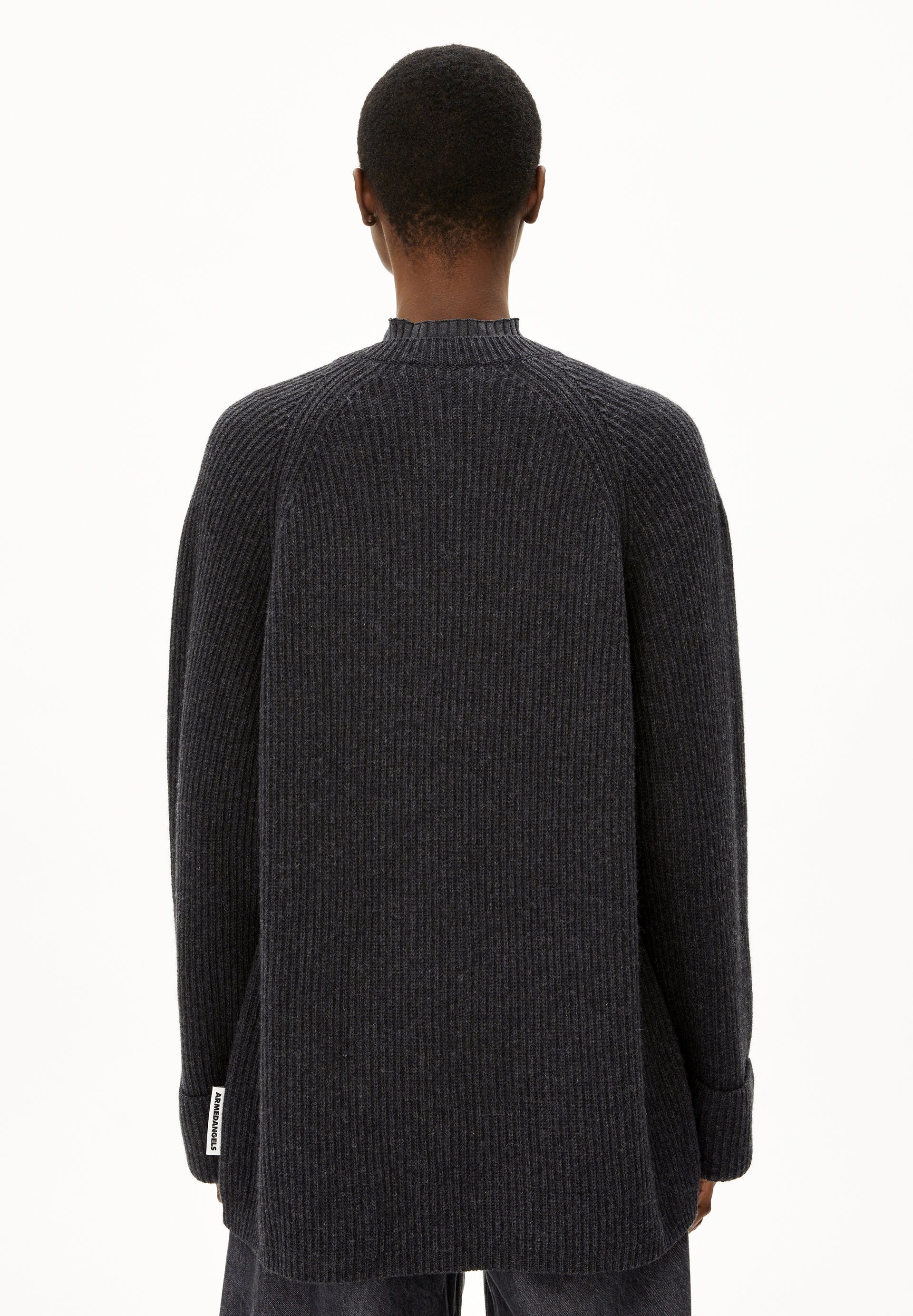 WARDAA Cardigan made from an organic wool blend