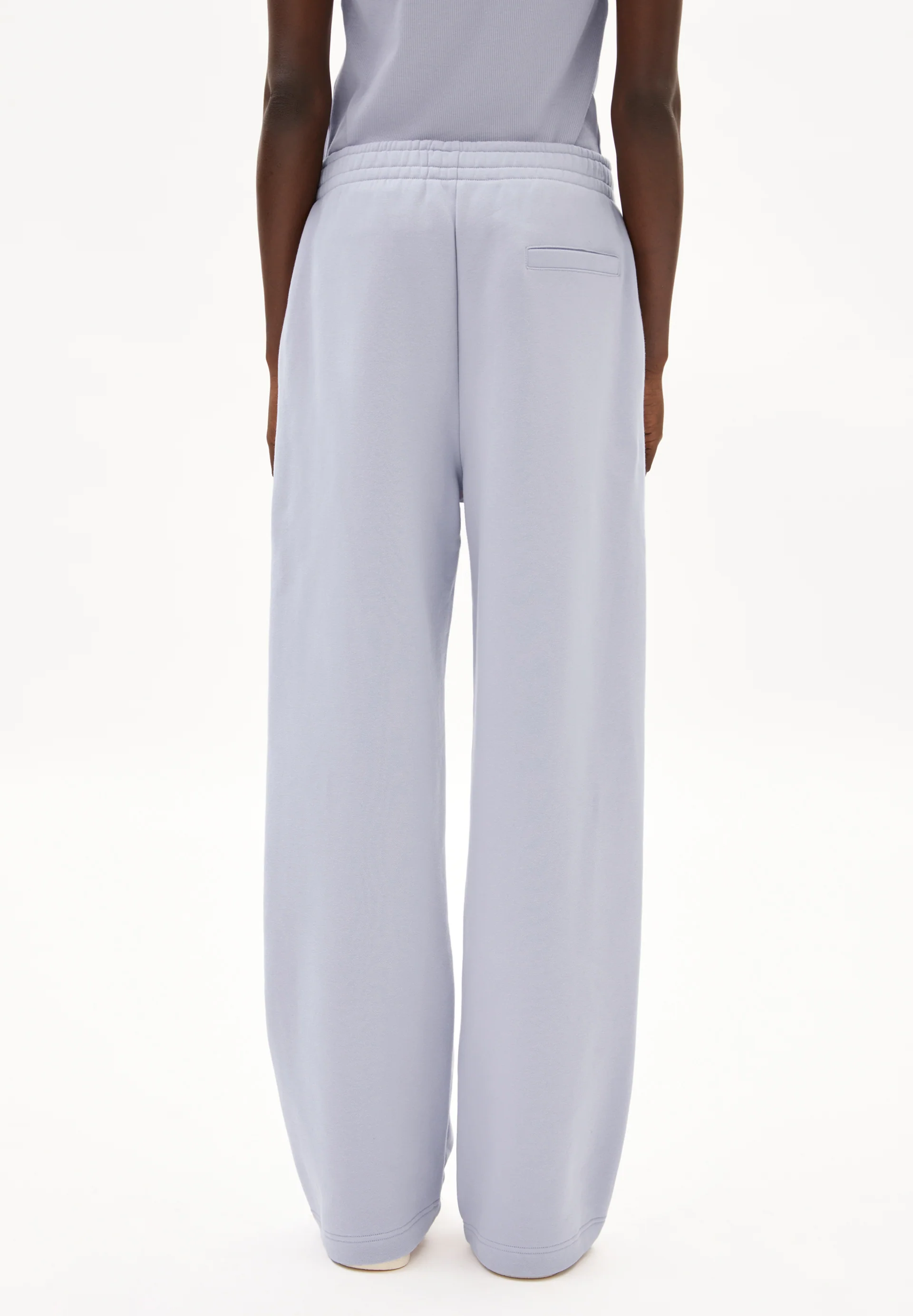 ICONIC Å IVAARA SWEATPANT Sweatpants from organic cotton