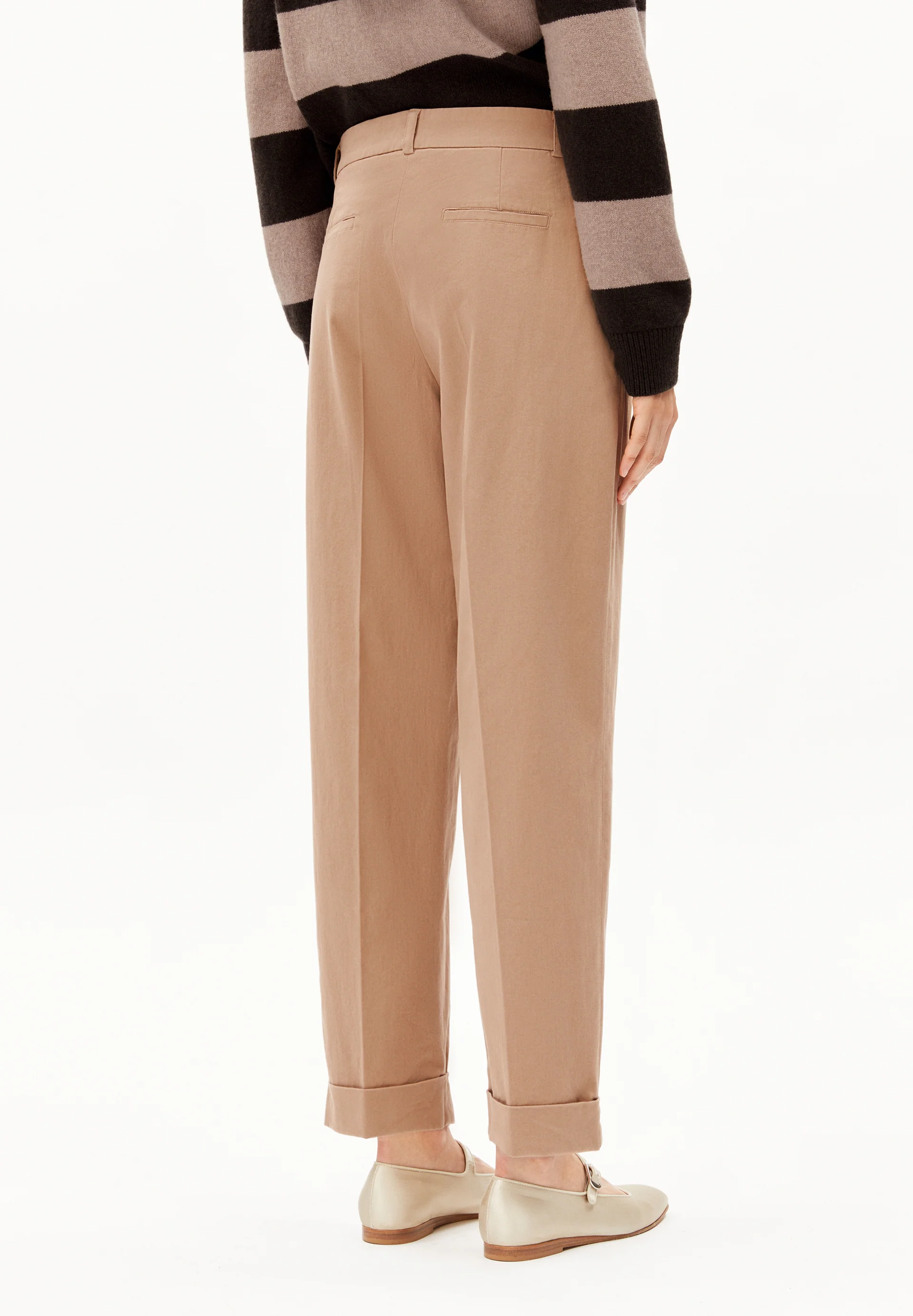 KAADWI Woven Pants made of Organic Cotton Mix