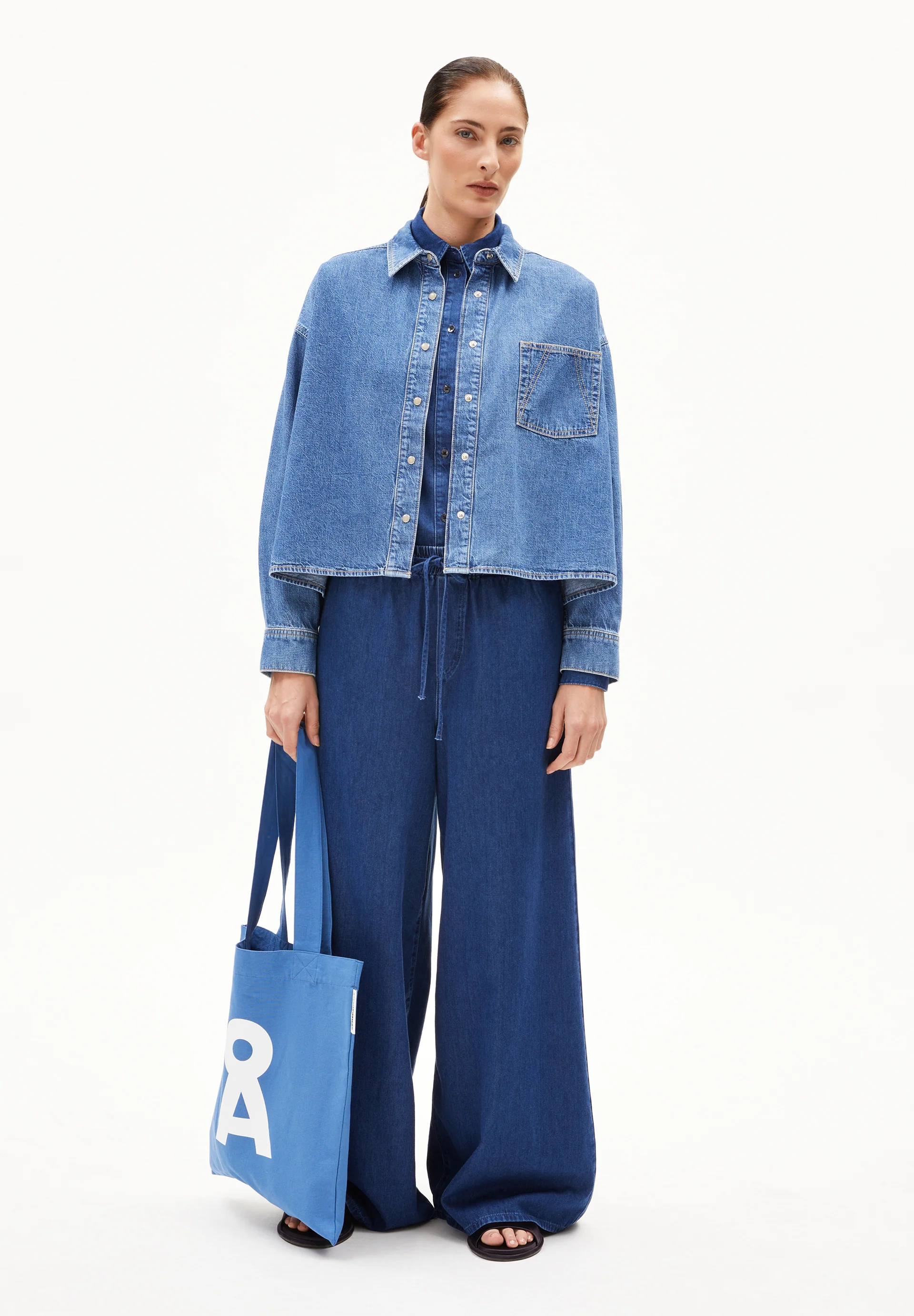 NALAANI Denim Blouse made of Organic Cotton Mix
