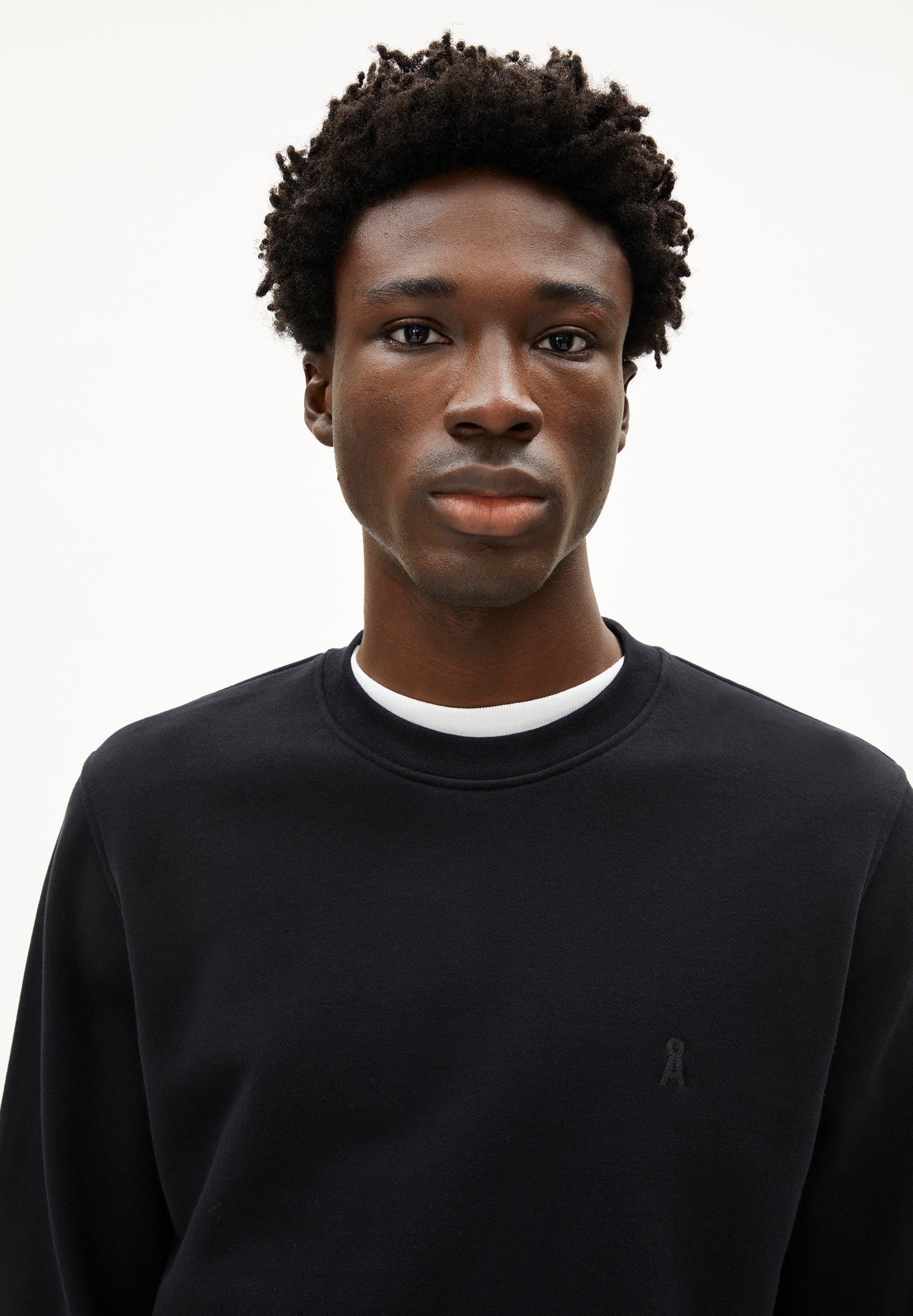 BAARO LOOP Sweatshirt from organic cotton