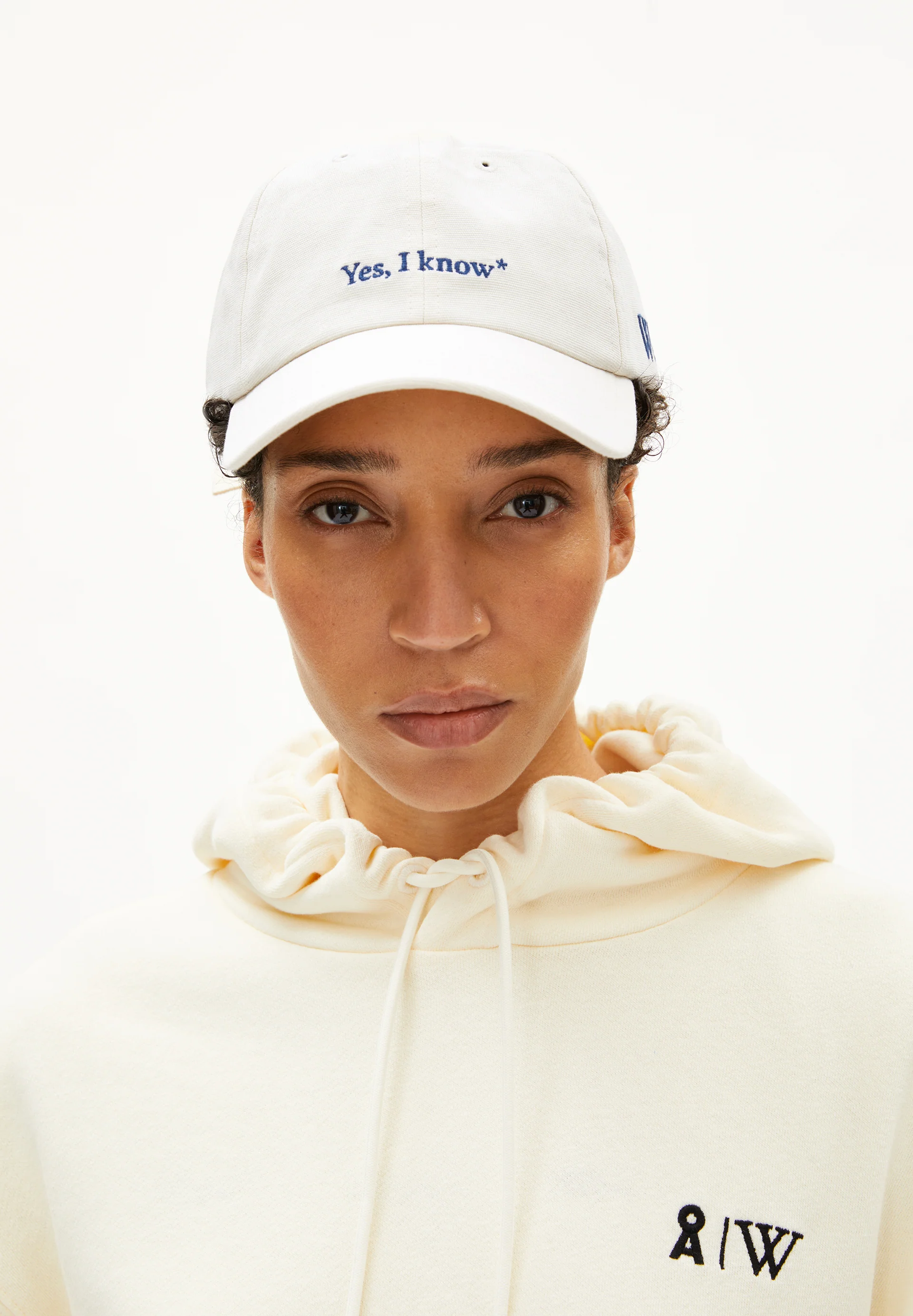 YENAAS WIKIPEDIA Cap made of organic cotton