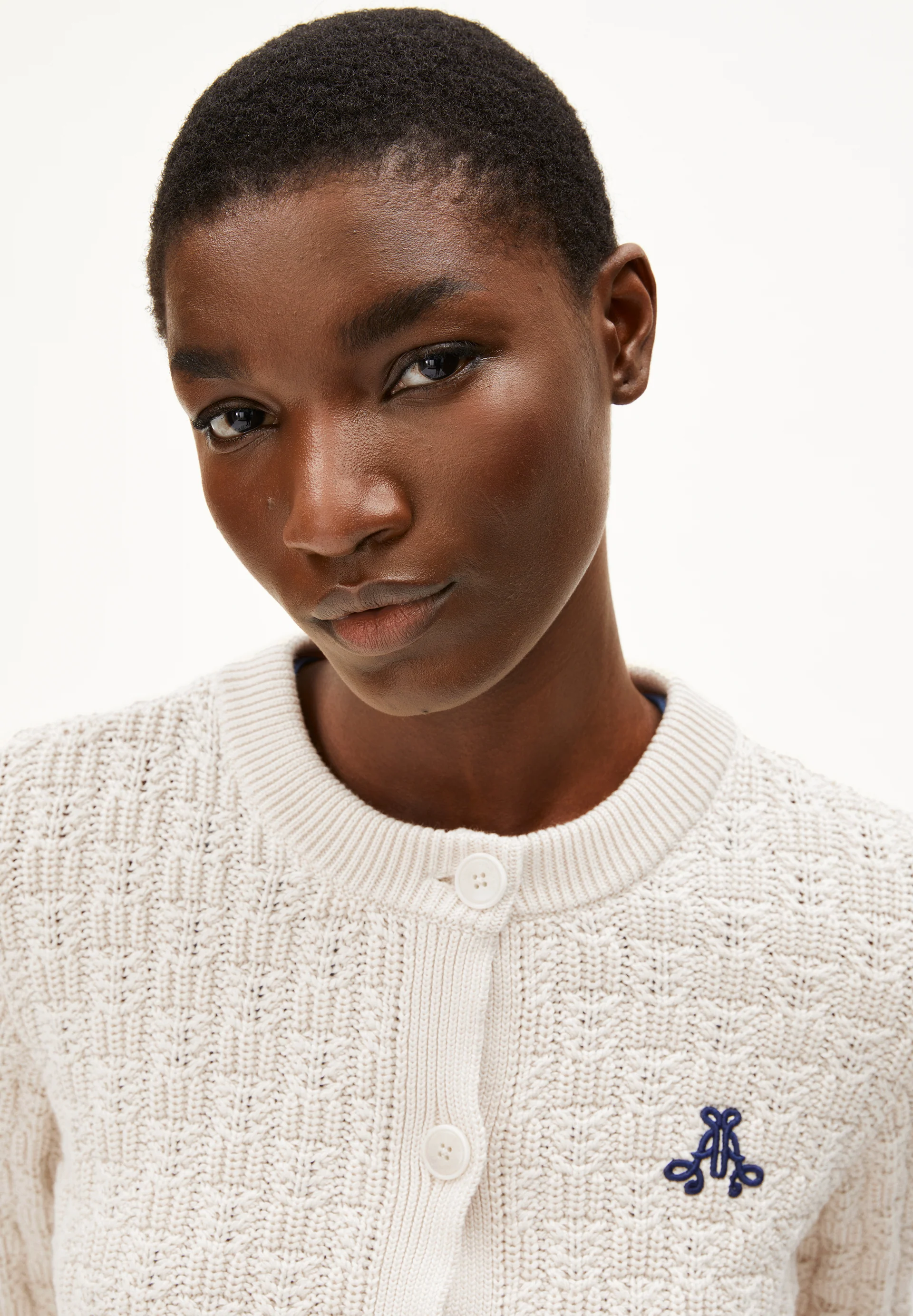 JULIAANAS STRUCTURE Cardigan made of Organic Cotton