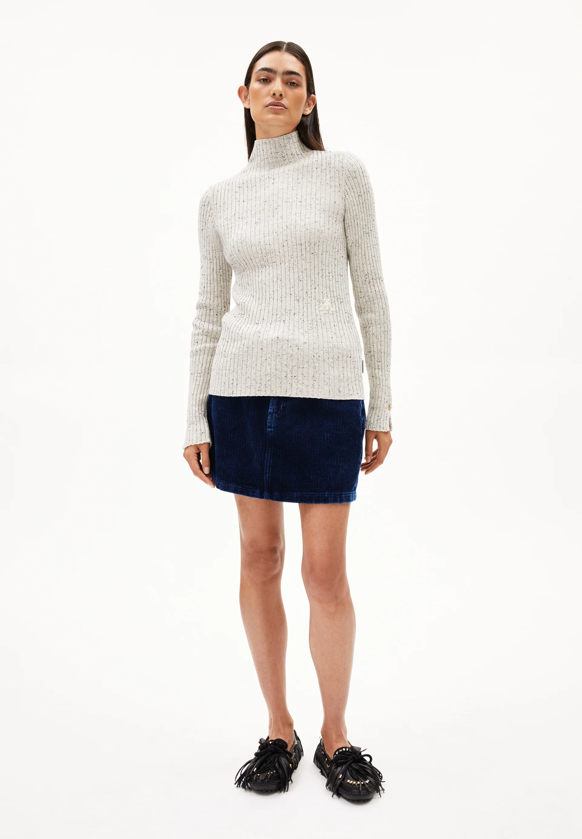 ALAANIA TWEED Sweater made of recycled Organic Wool Mix