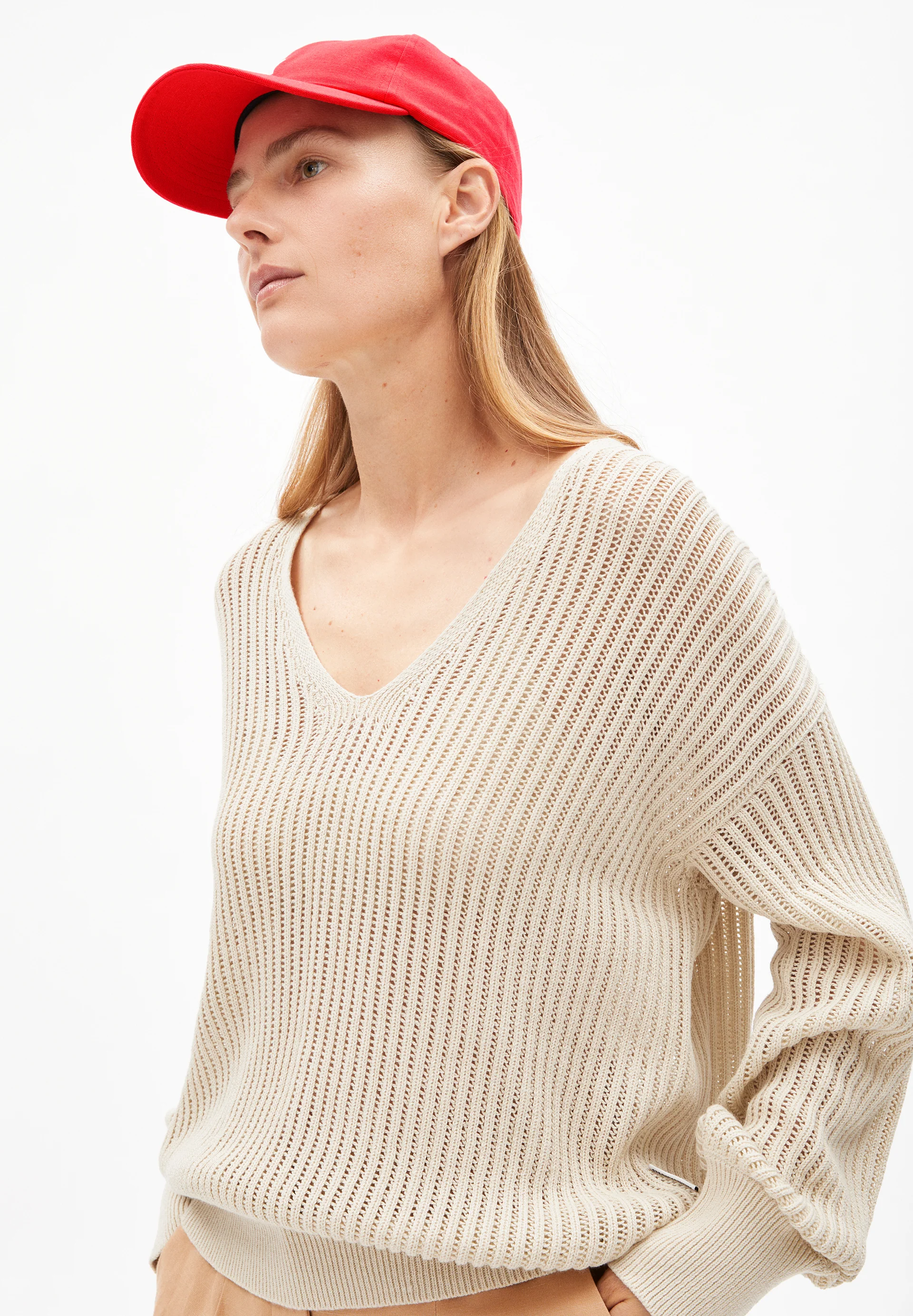 LINEN BLEND KNIT SWEATER Sweater made of Linen-Mix