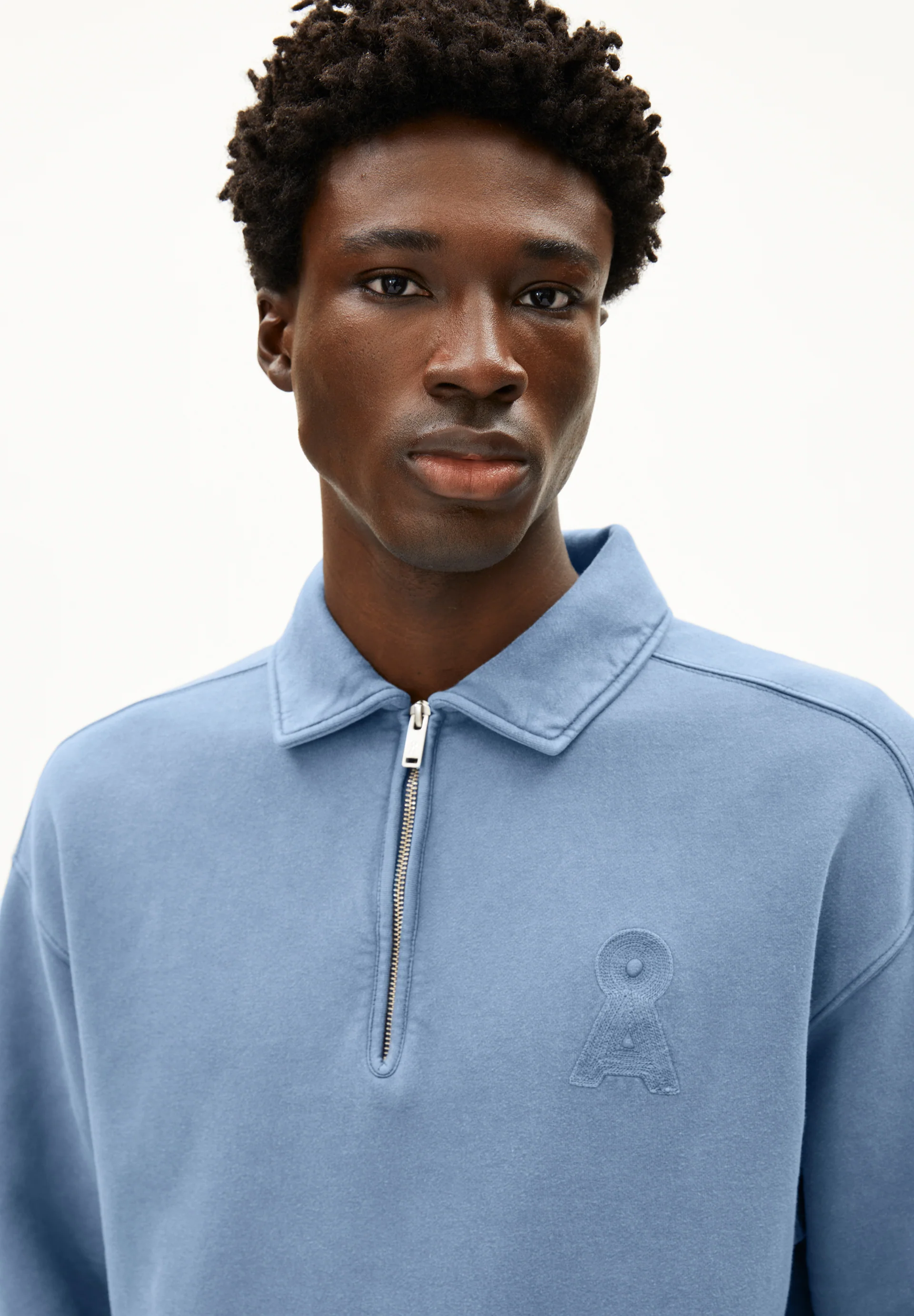 ICONIC Å GMT DYE ZIP TROYER Sweatshirts made from organic cotton