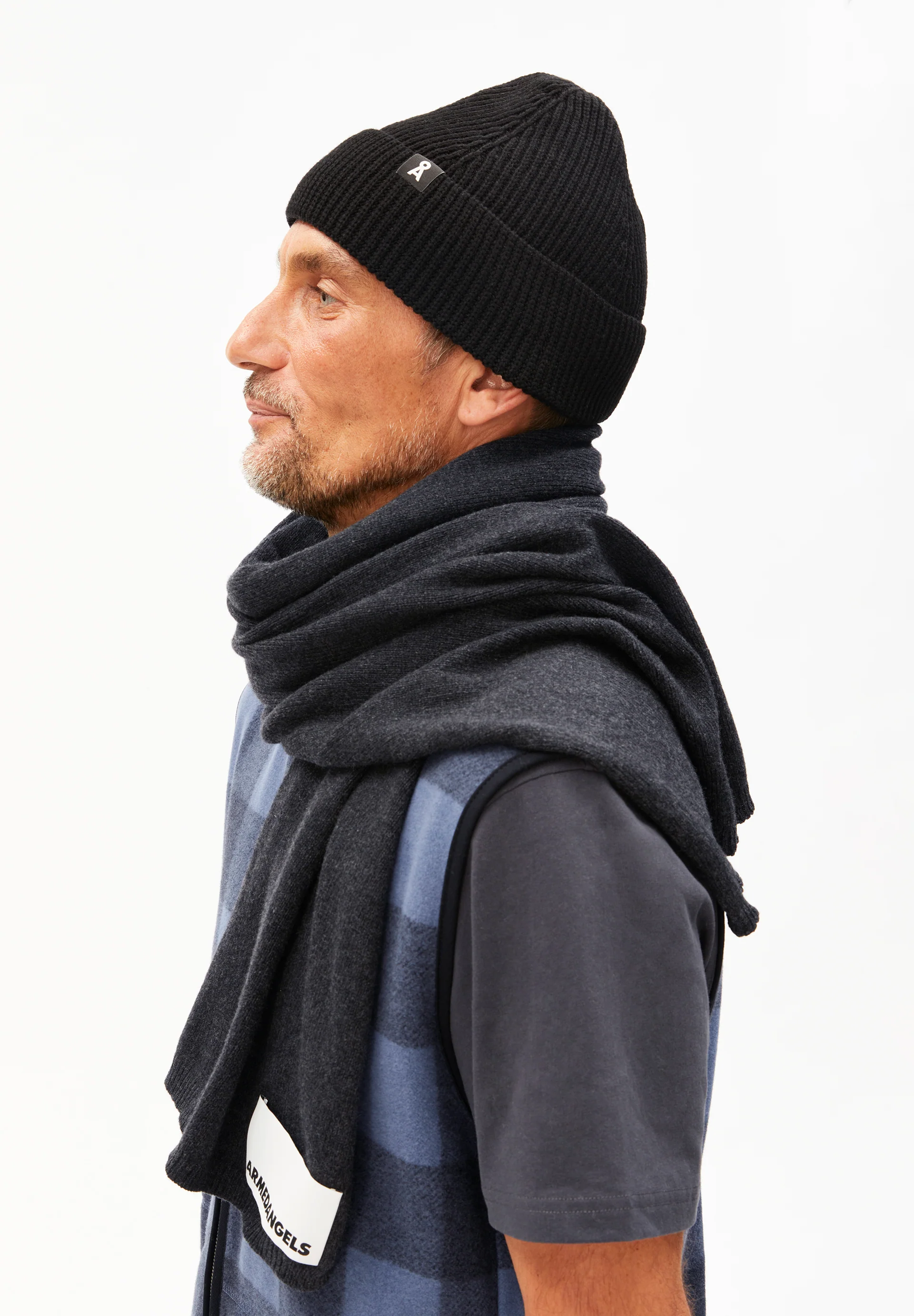 KATARINAA Scarf made of recycled Cashmere Mix