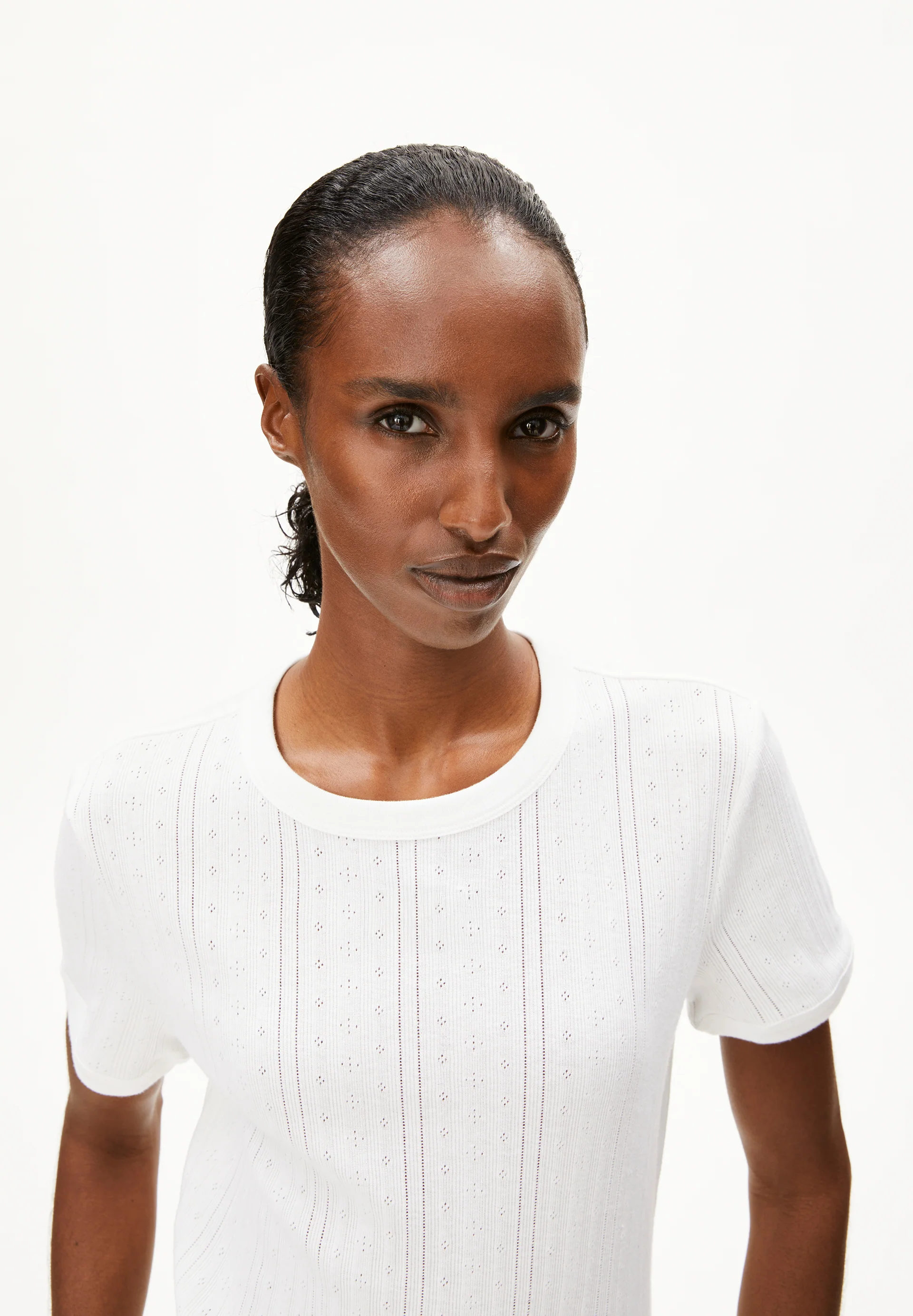 MAHERAA T-shirts from organic cotton