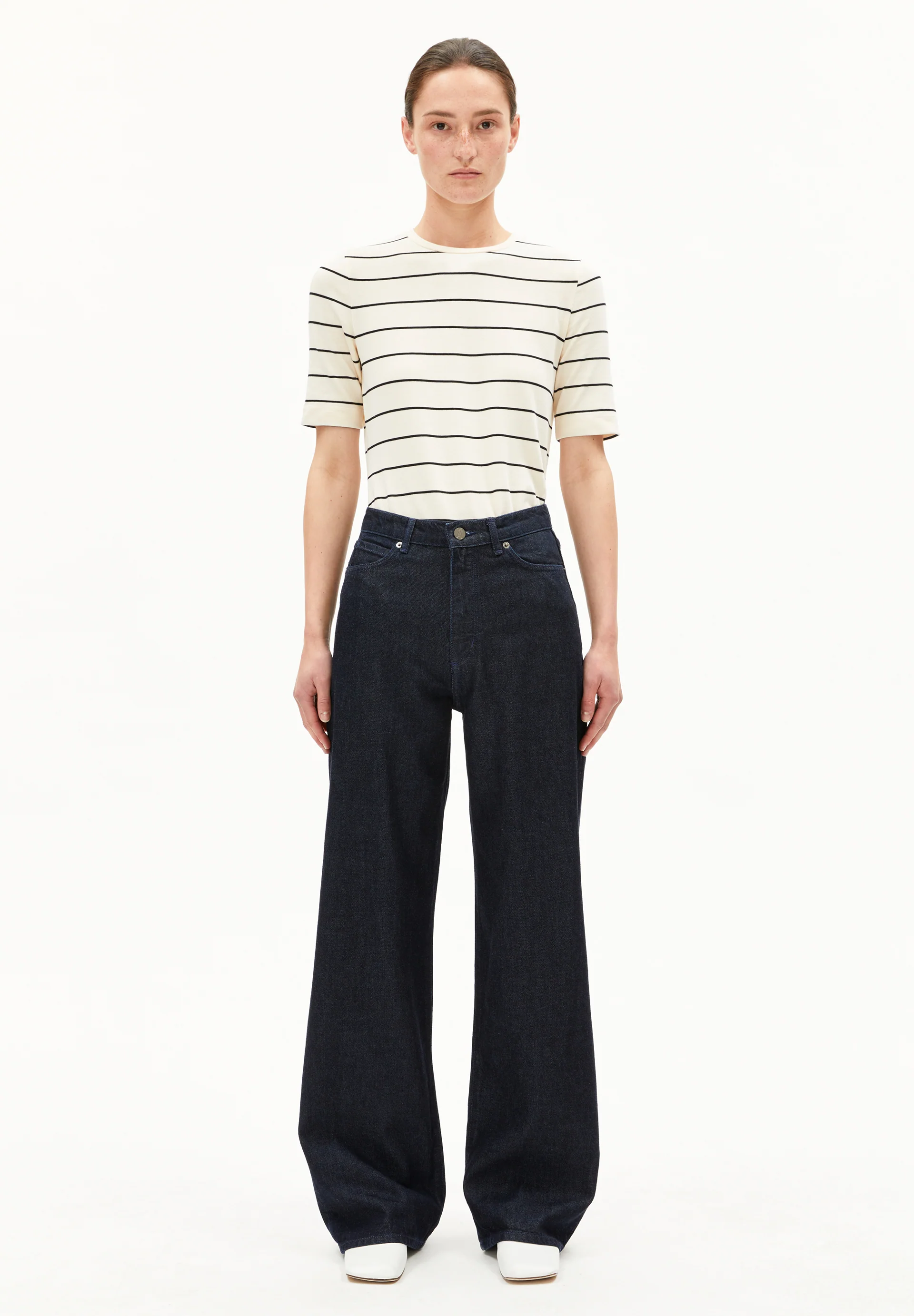ENIJAA FLOW Wide leg high waist made from TENCEL™ lyocell blend