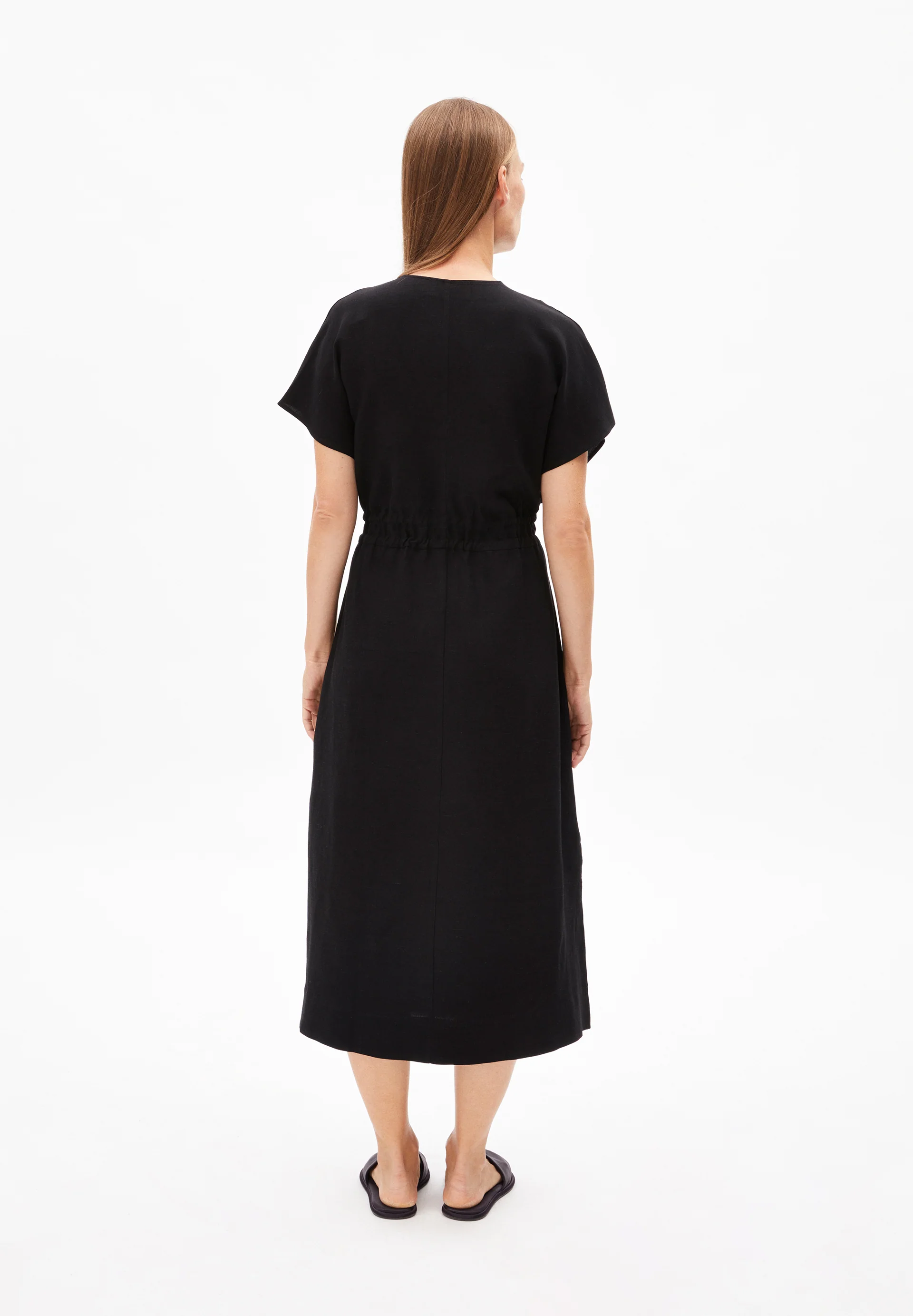 MAAHOLINA LINO Woven Dress made of Linen-Mix