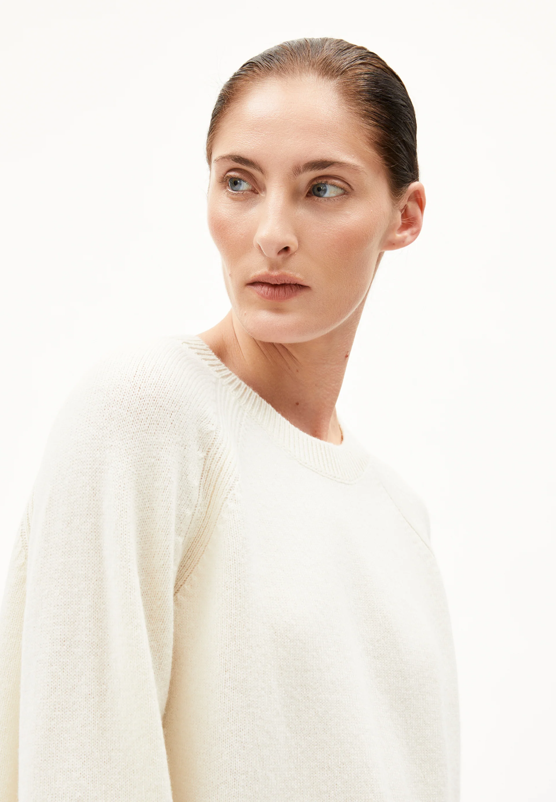 DILIRIAA REGLANA Sweater made of recycled Organic Wool Mix