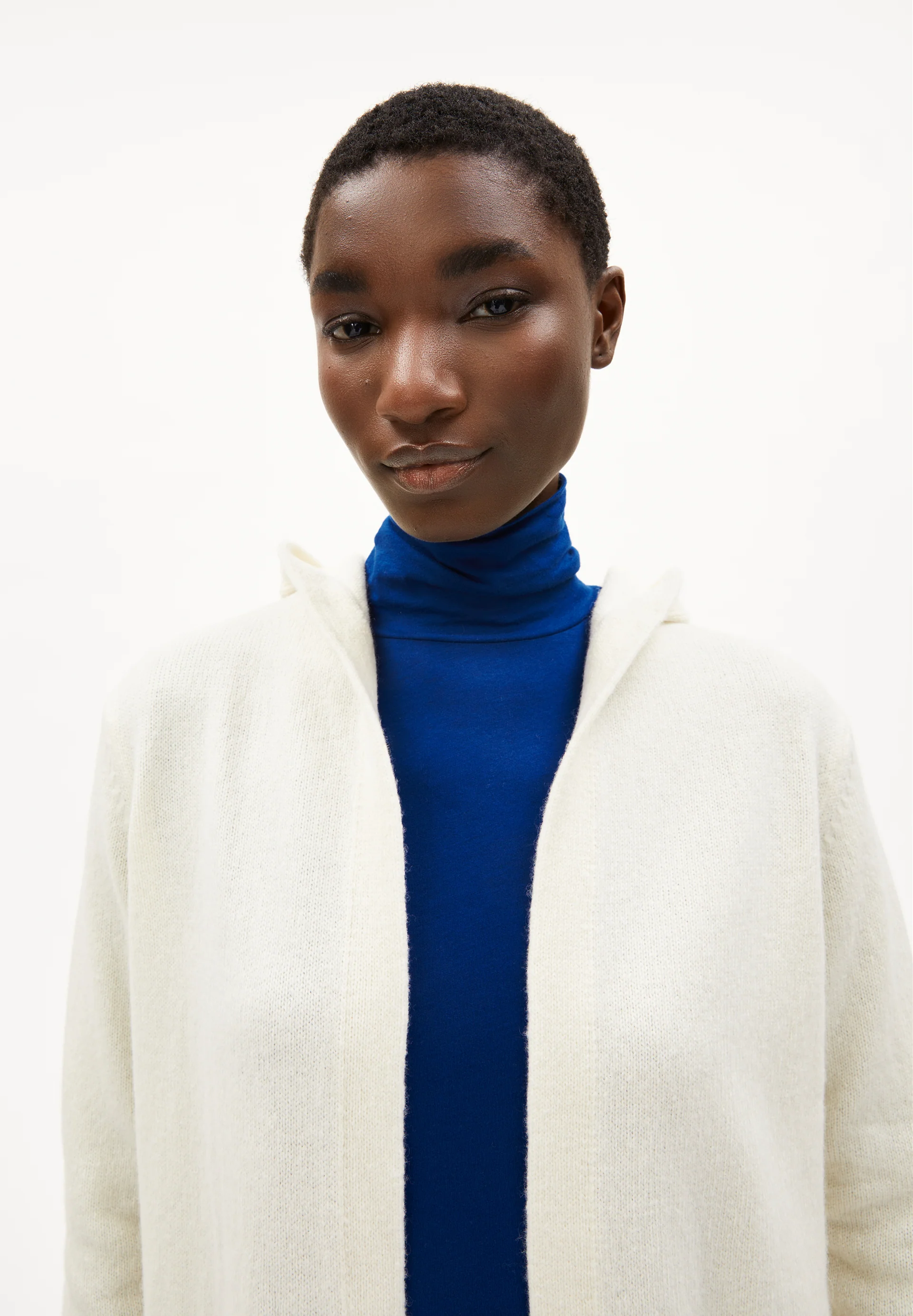WANDAA Cardigan Relaxed Fit made of Organic Wool Mix