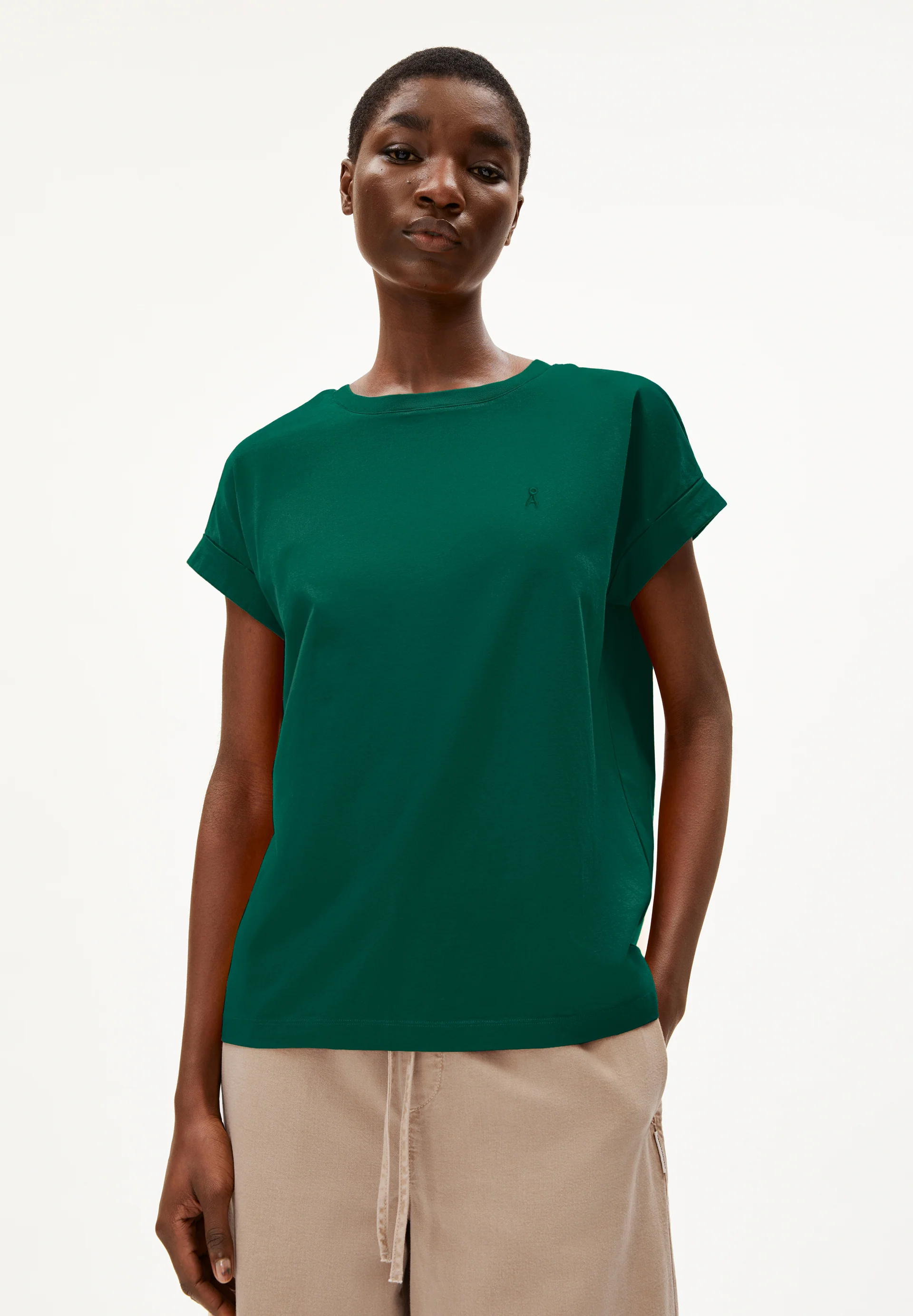 IDAARA T-shirts from organic cotton