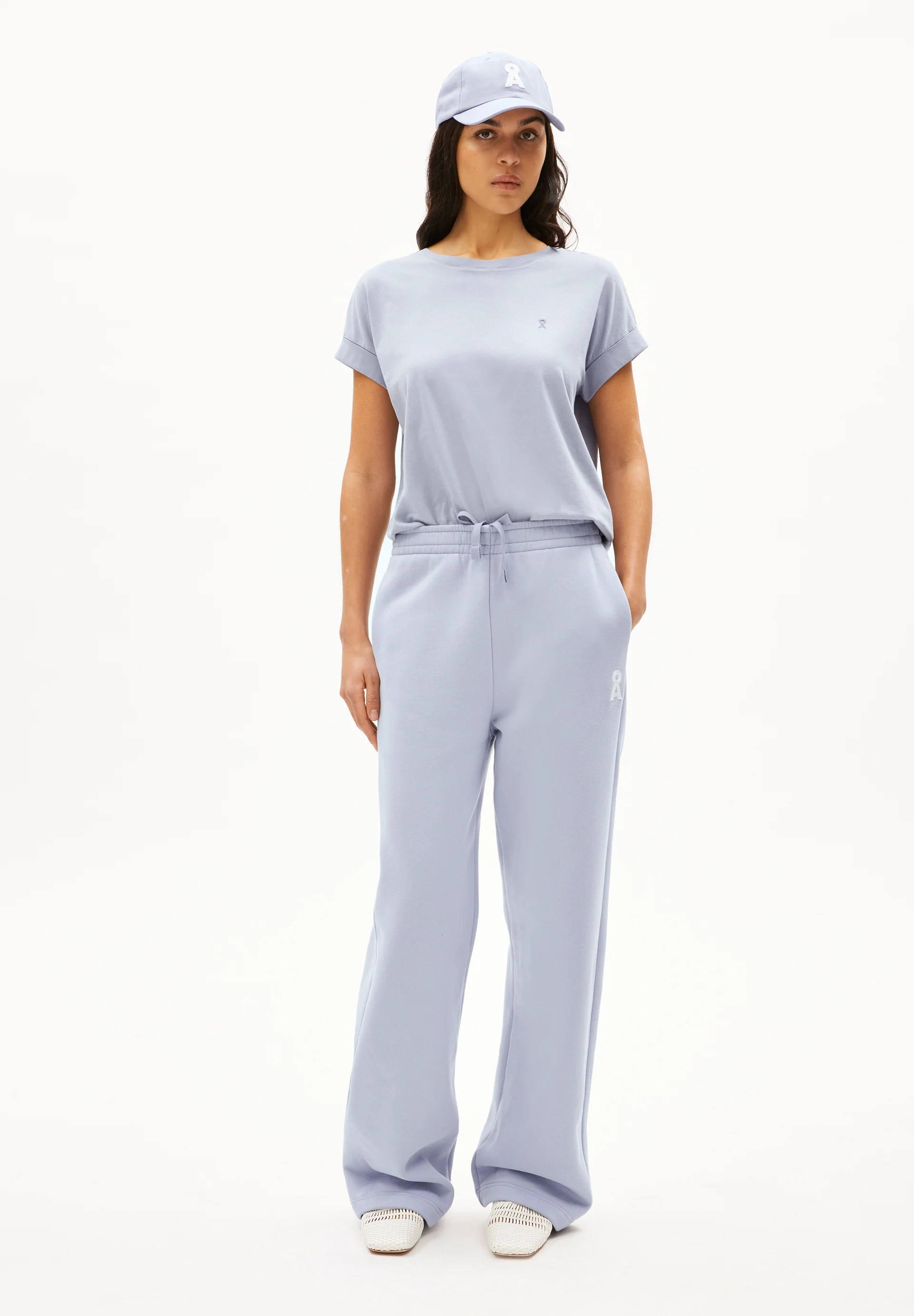 IDAARA T-shirts from organic cotton