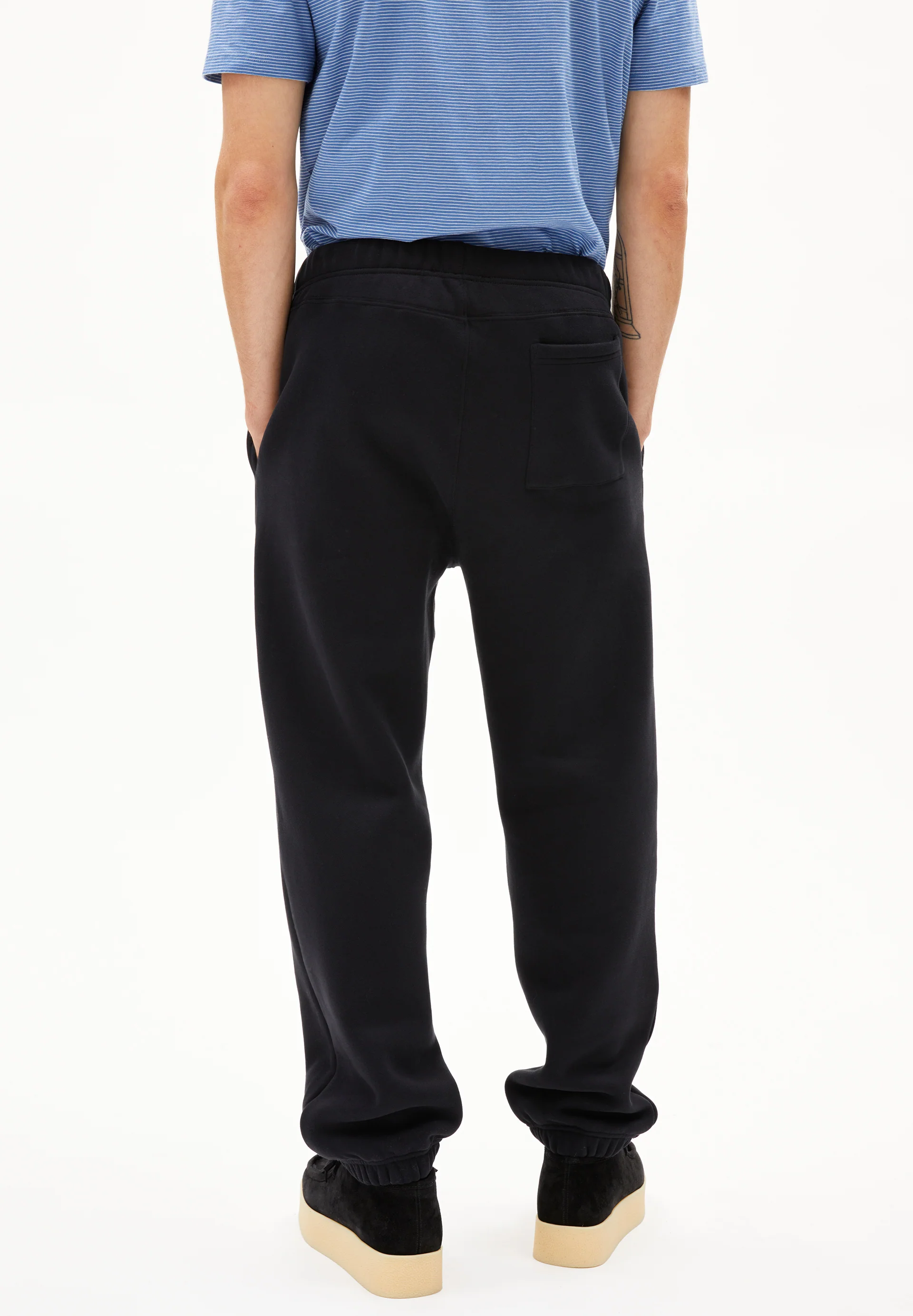 BAASTI FLEECE Sweatpants from organic cotton