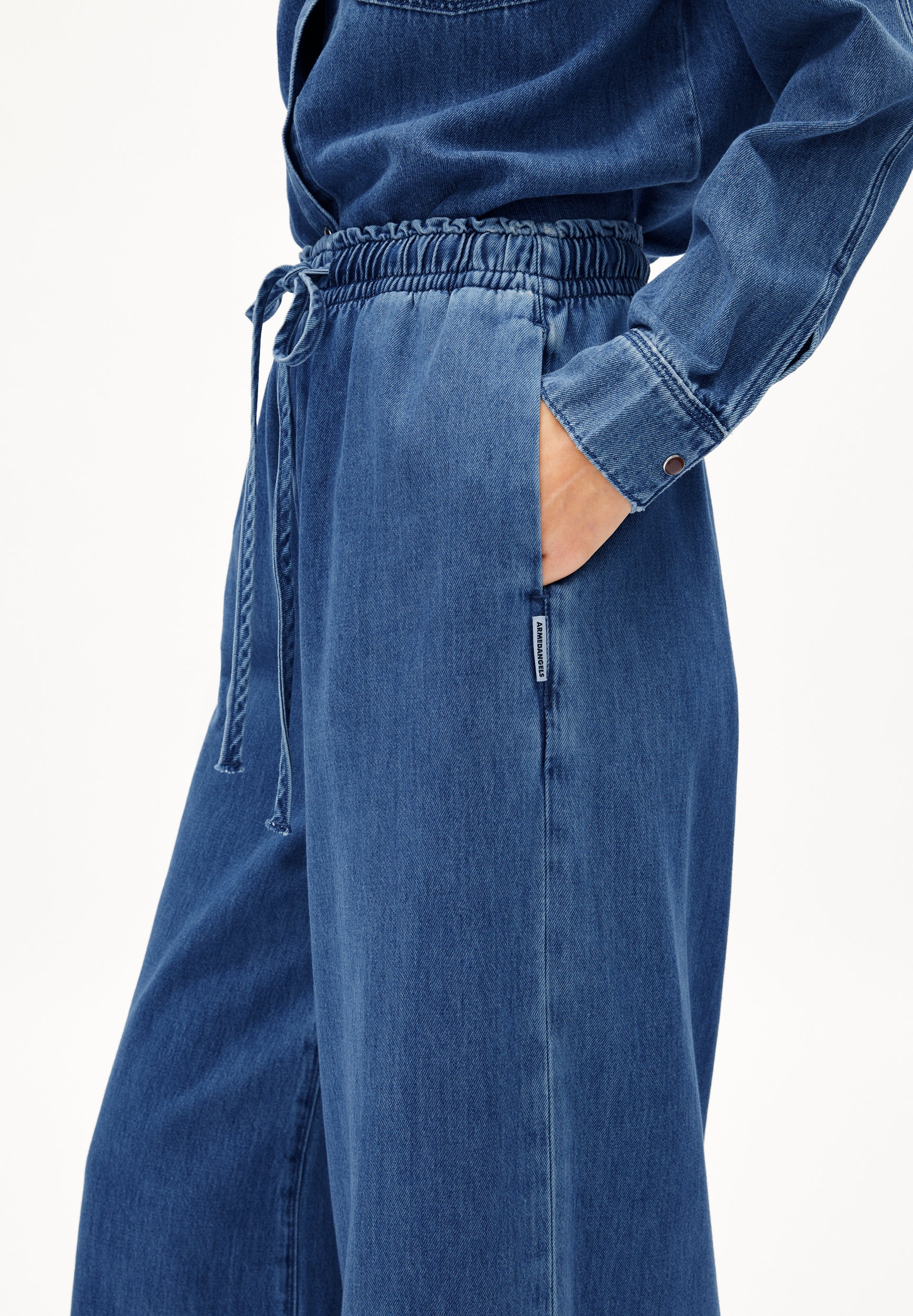 KELAANI Denim Pants made of Organic Cotton