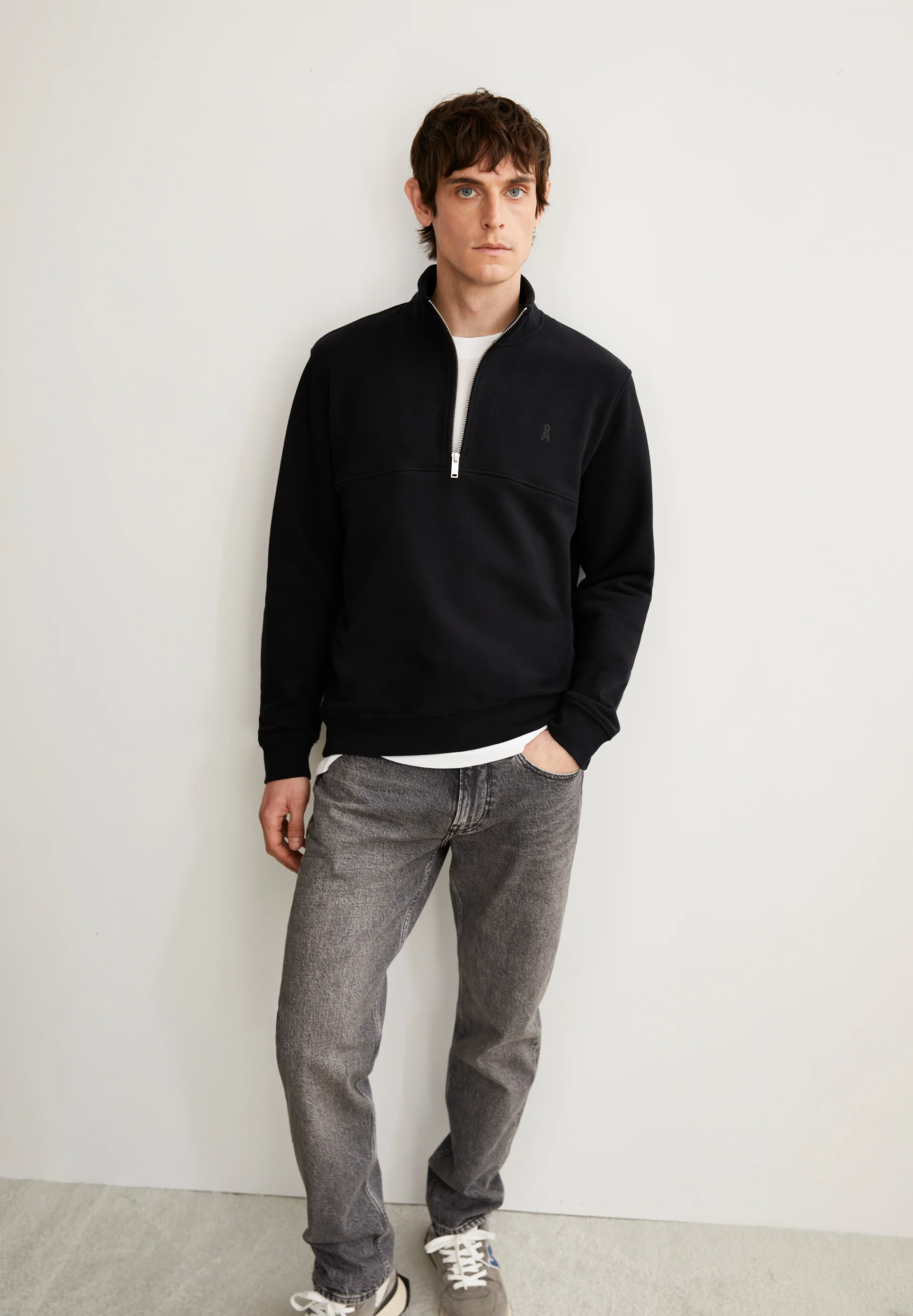 WAARLO LOOP Sweatshirt from organic cotton