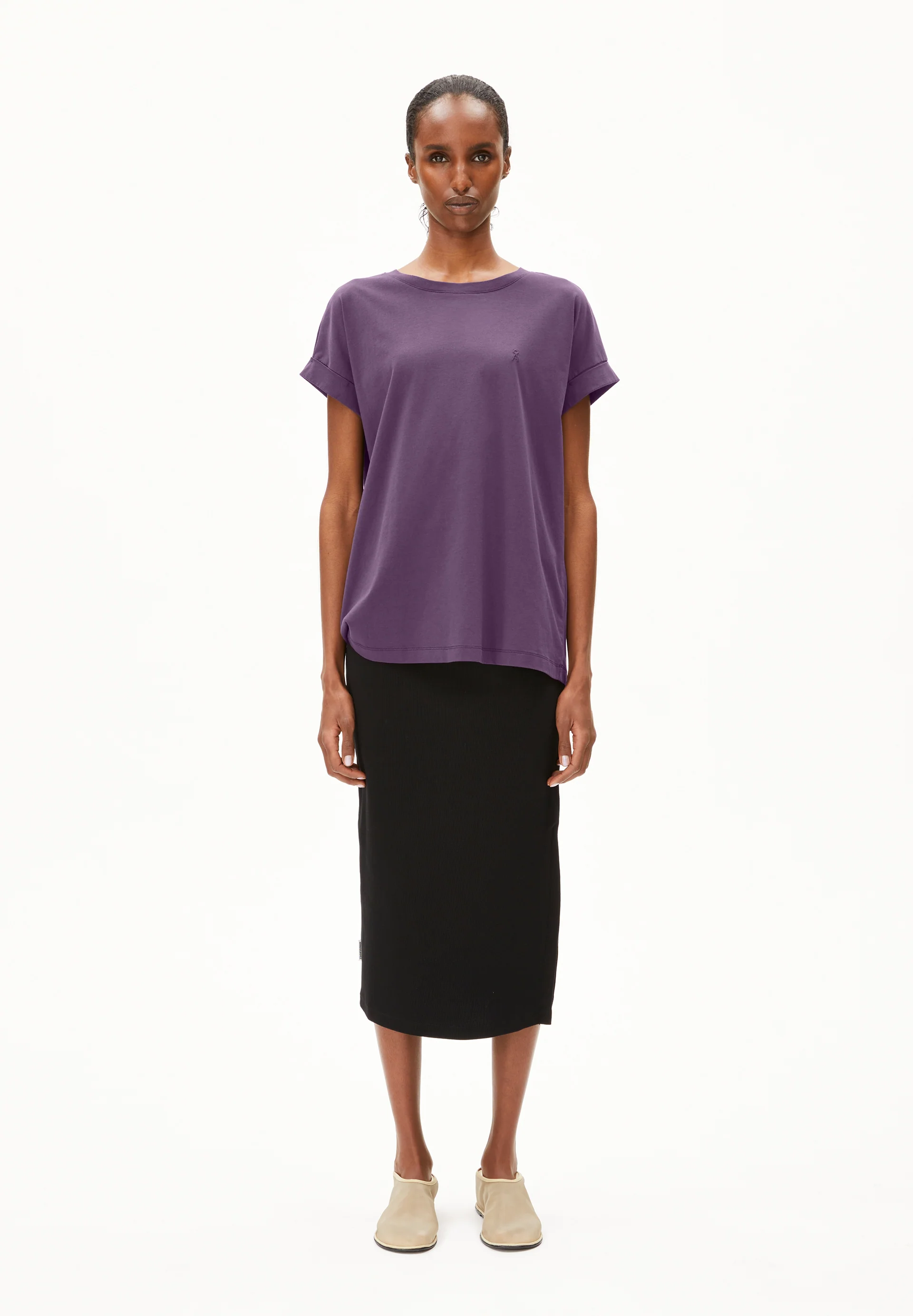IDAARA T-shirts from organic cotton