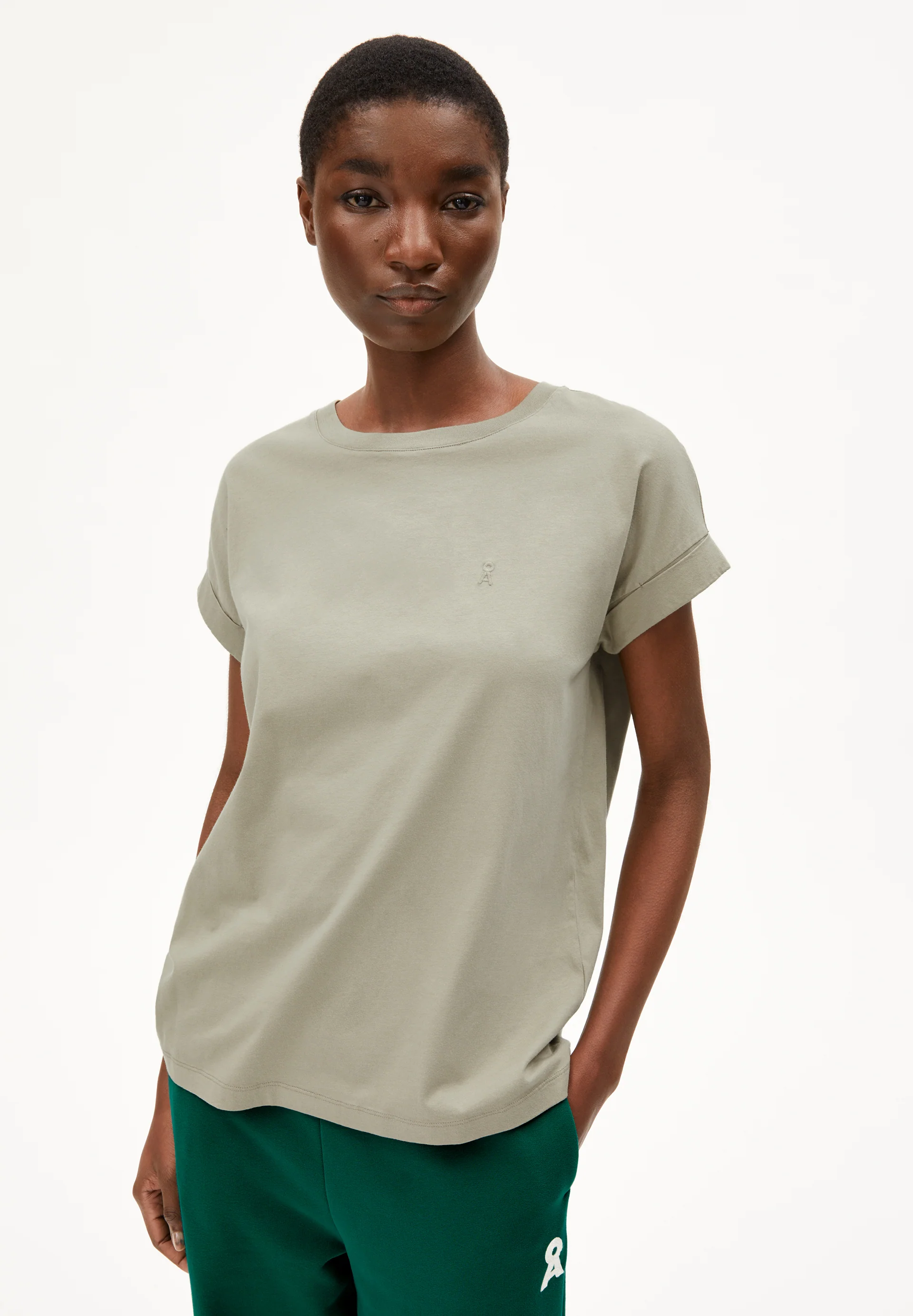 IDAARA T-shirts from organic cotton