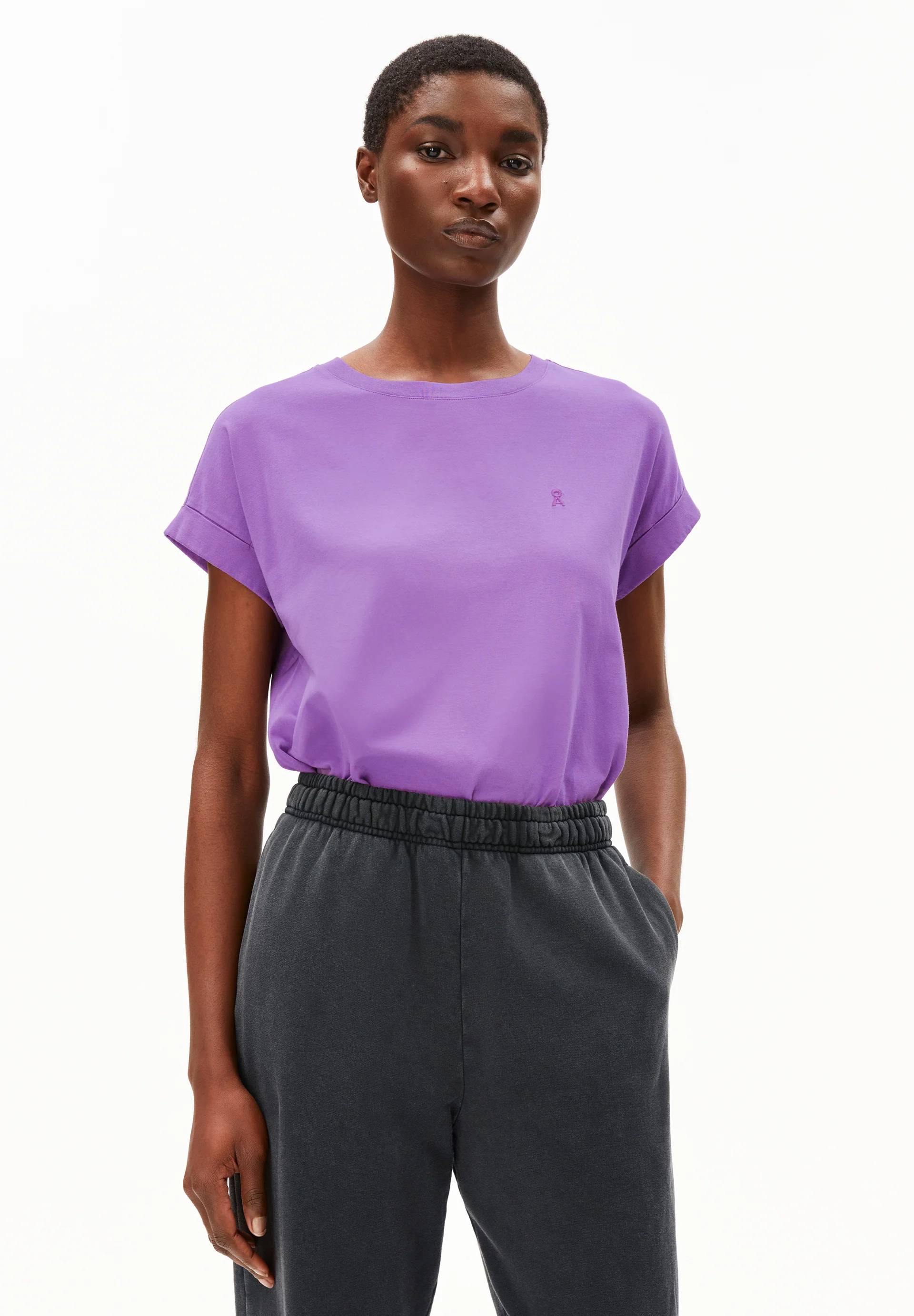 IDAARA T-shirts from organic cotton