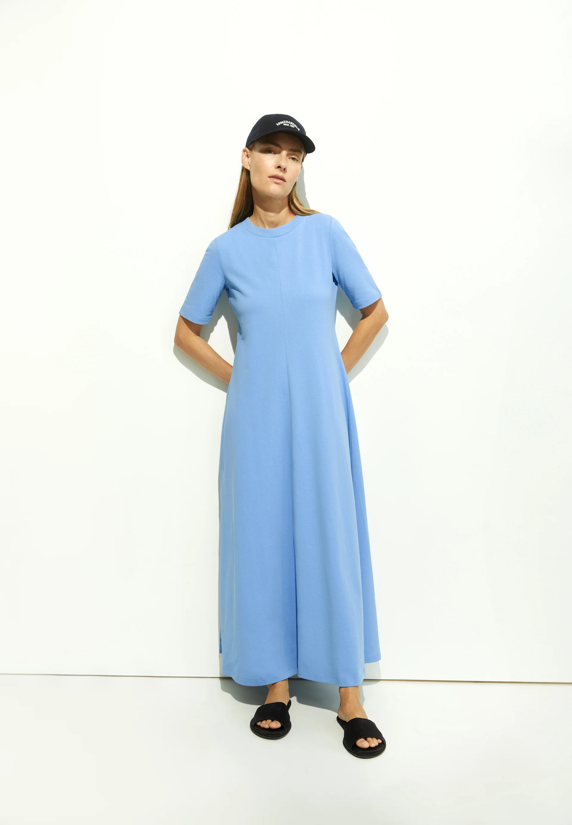 LUANAA LITAA Heavyweight Jersey Dress made of recycled Cotton Mix