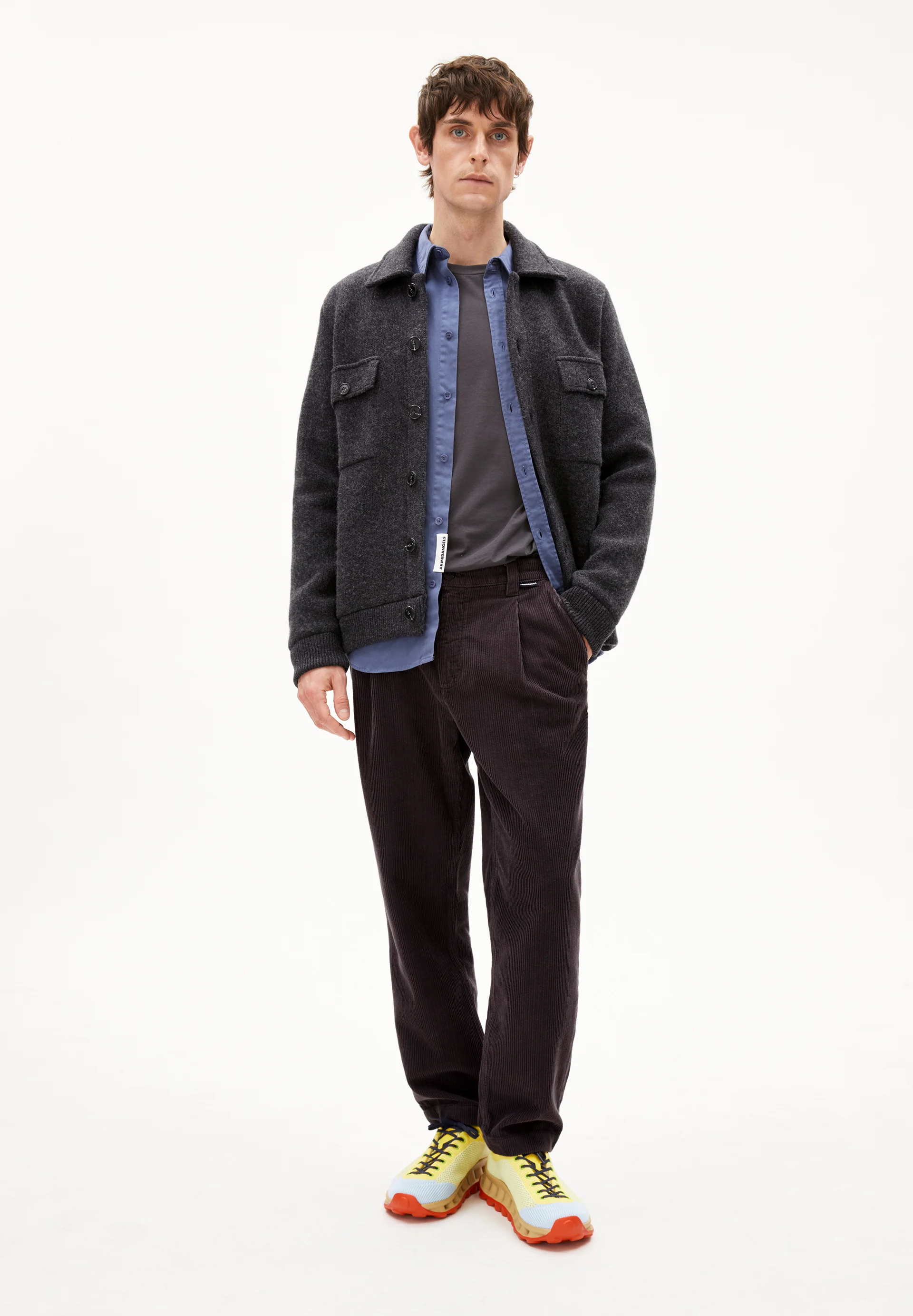 MAARK Cardigan made from an organic wool blend