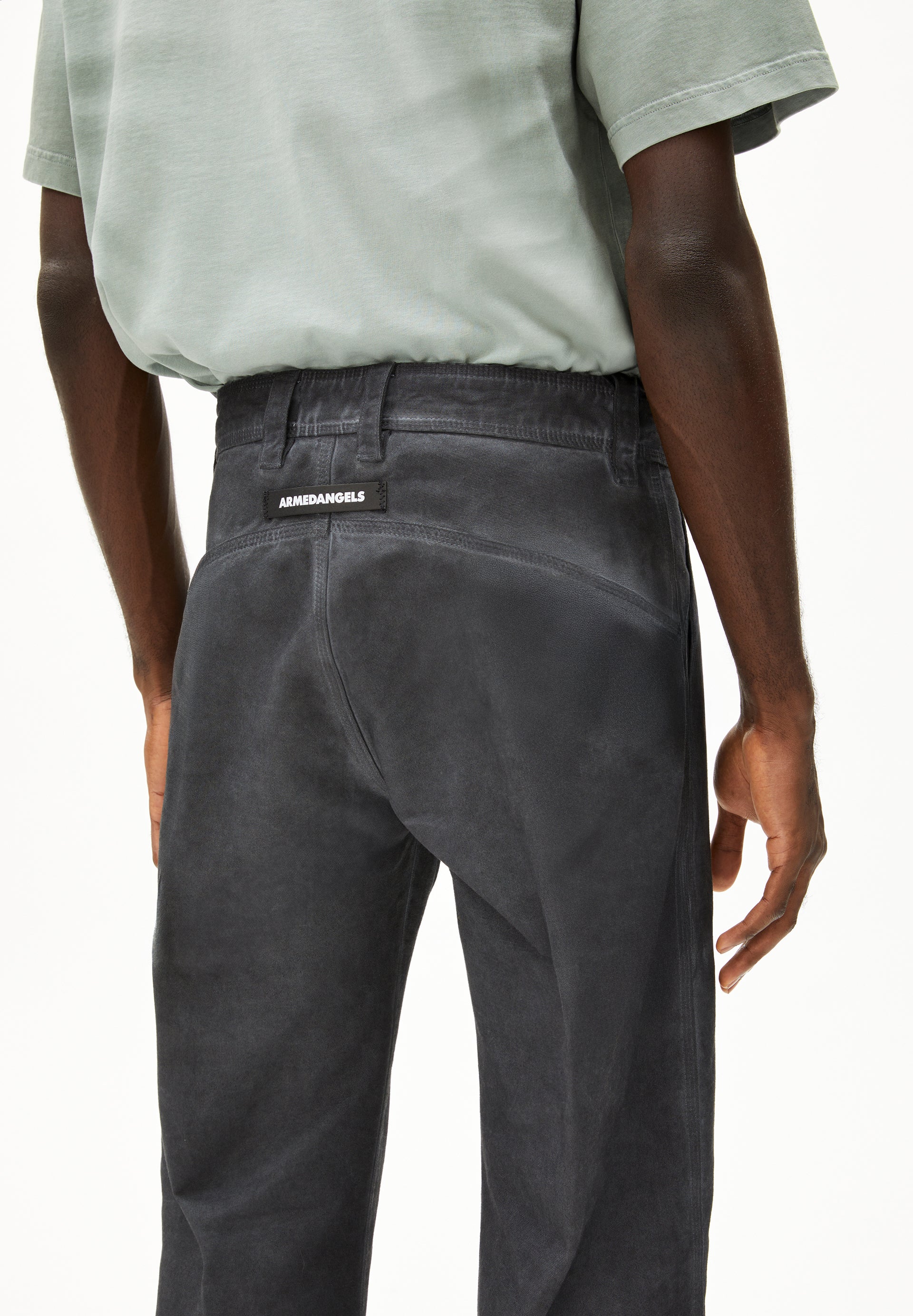 AALBERT Woven trousers made from organic cotton