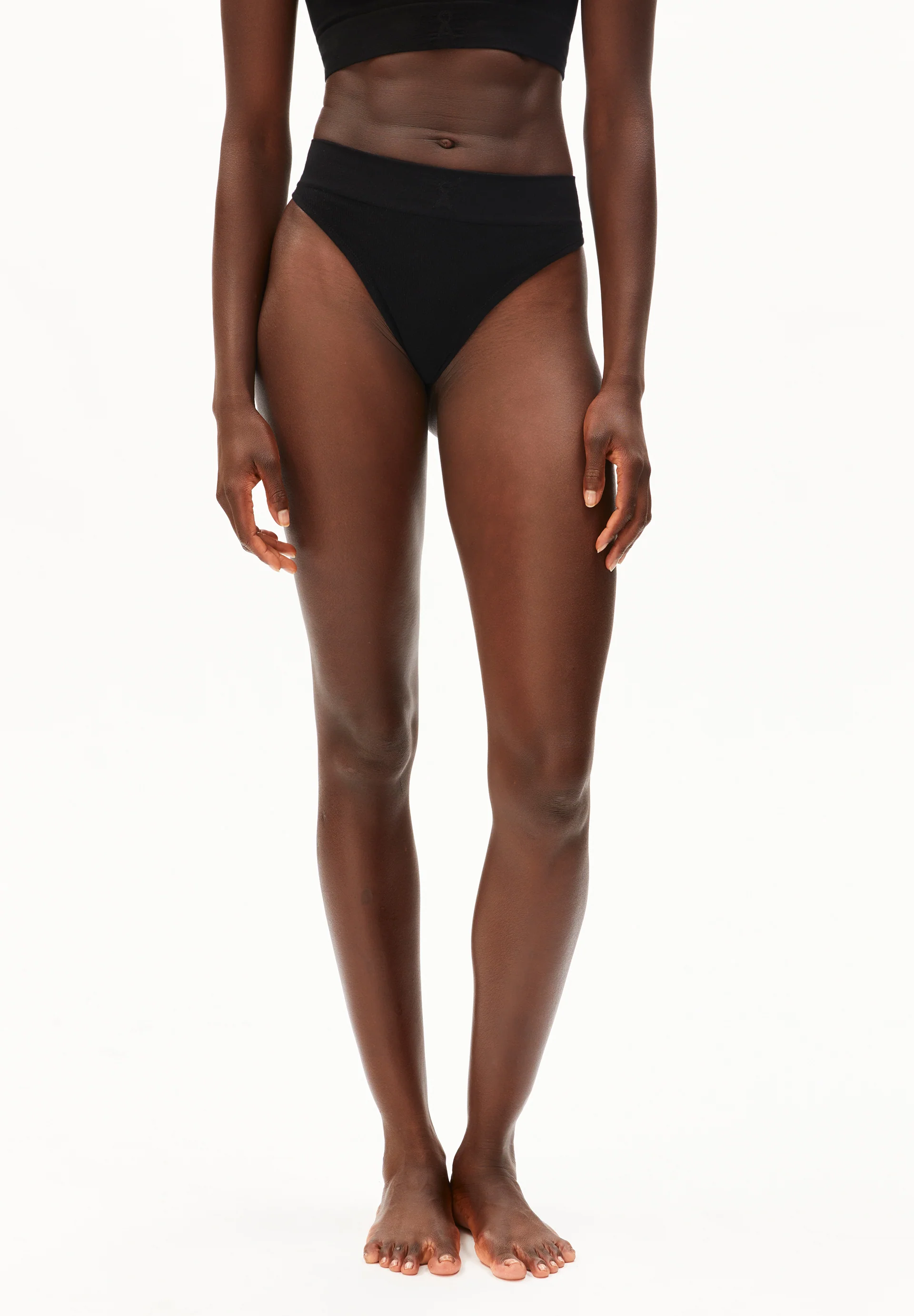 THONGAA SEAMAALA String made of TENCEL™ Lyocell Mix