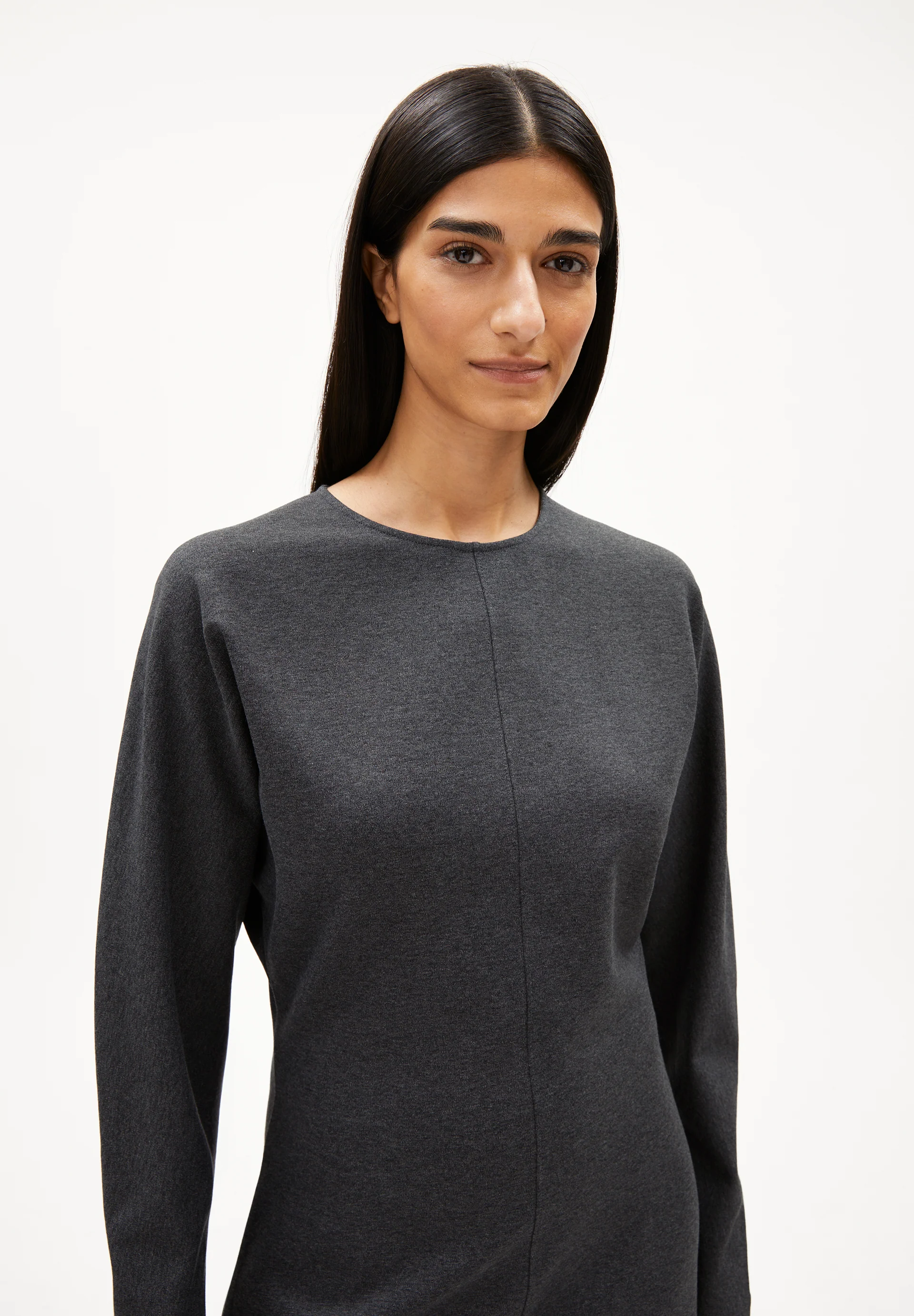 CALINAA Jersey dress made from a LENZING™ ECOVERO™ viscose blend