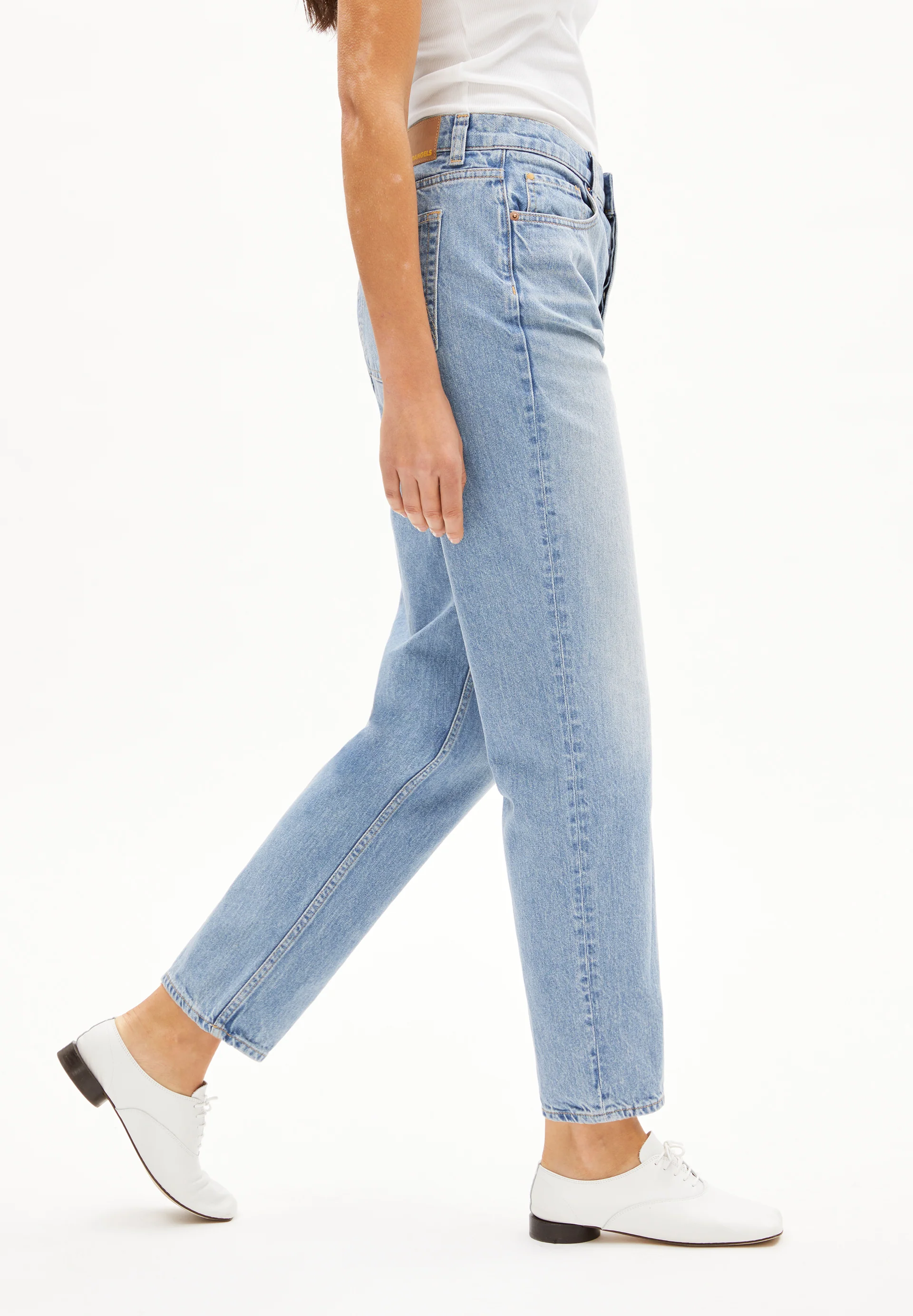 AAIKALA Straight Jeans High Waist recycled Cotton
