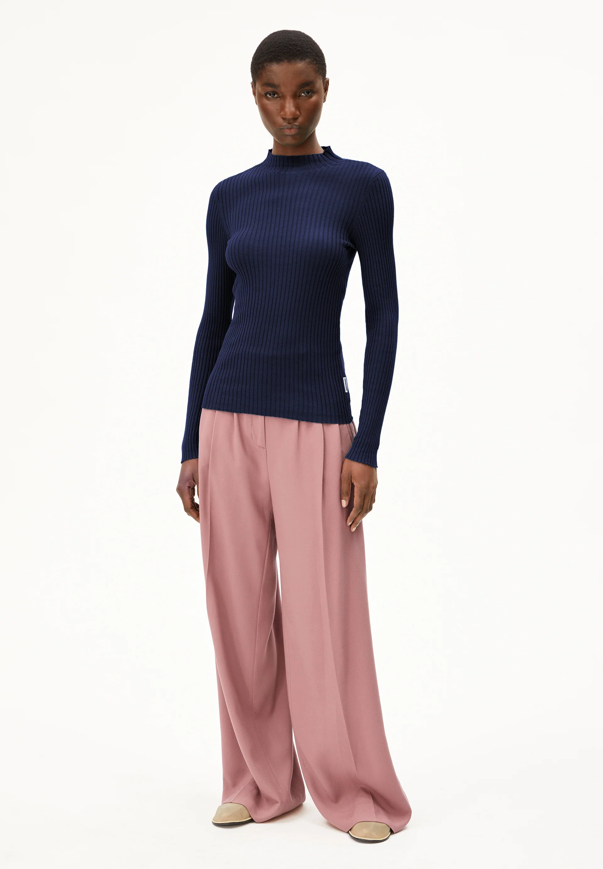 ALAANIA Sweater Slim Fit made of Organic Cotton